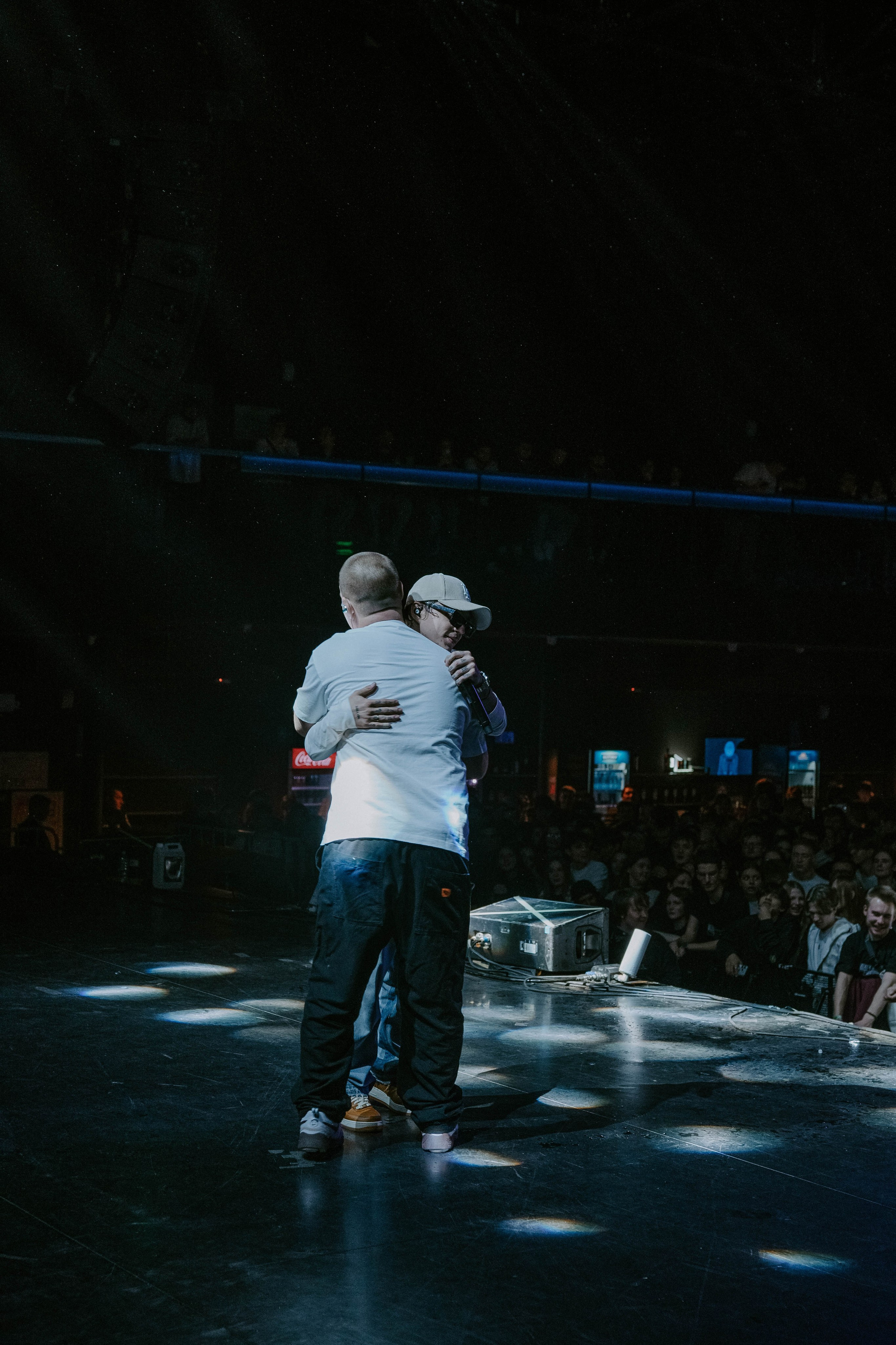 Бэкстейдж Whole Lotta Swag. Главная