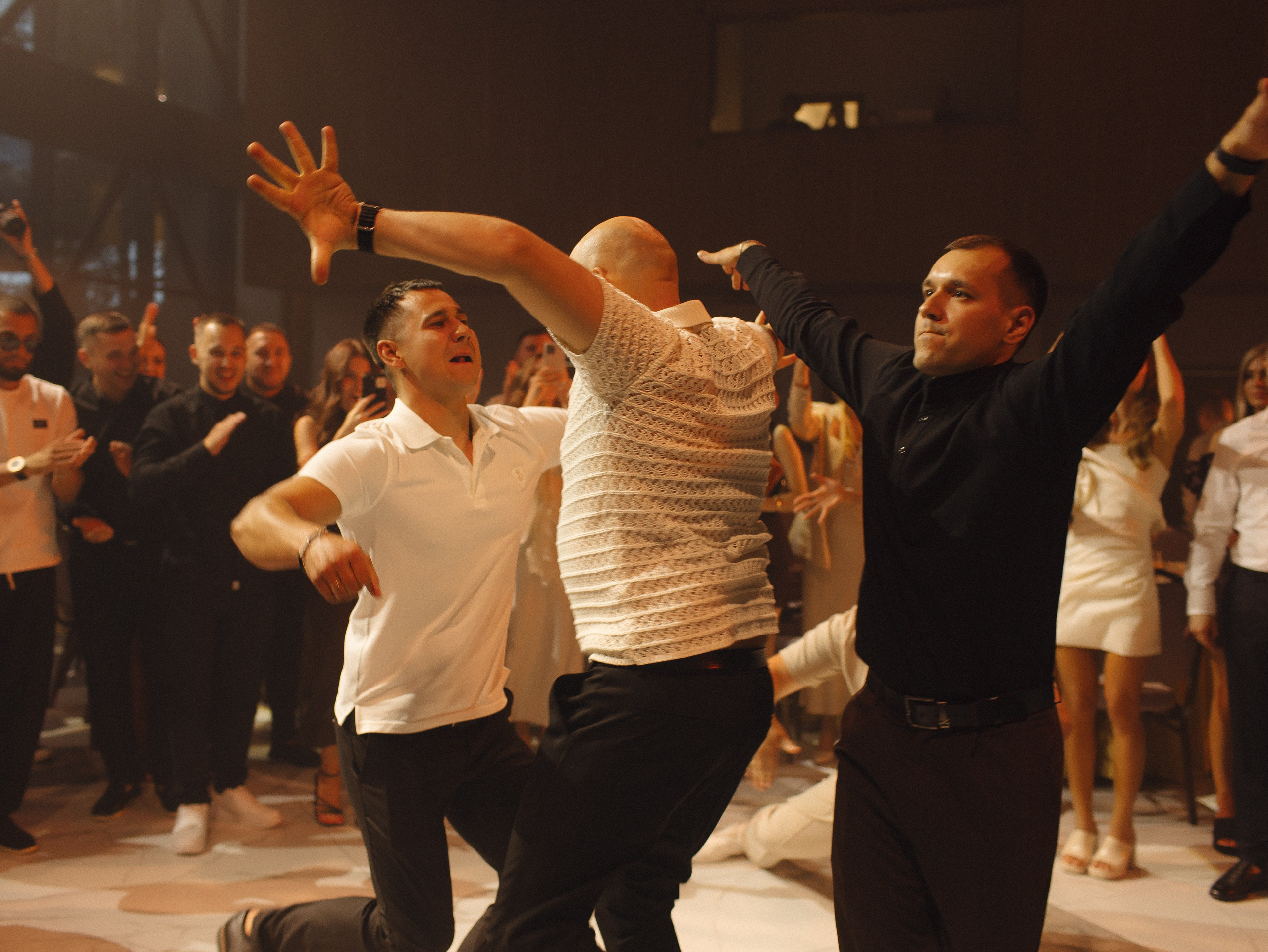 РОМАН И АНАСТАСИЯ, ПАРК СИТИ, MARY WHITE. Свадебный и индивидуальный фотограф в Челябинске Евгения Негодяева