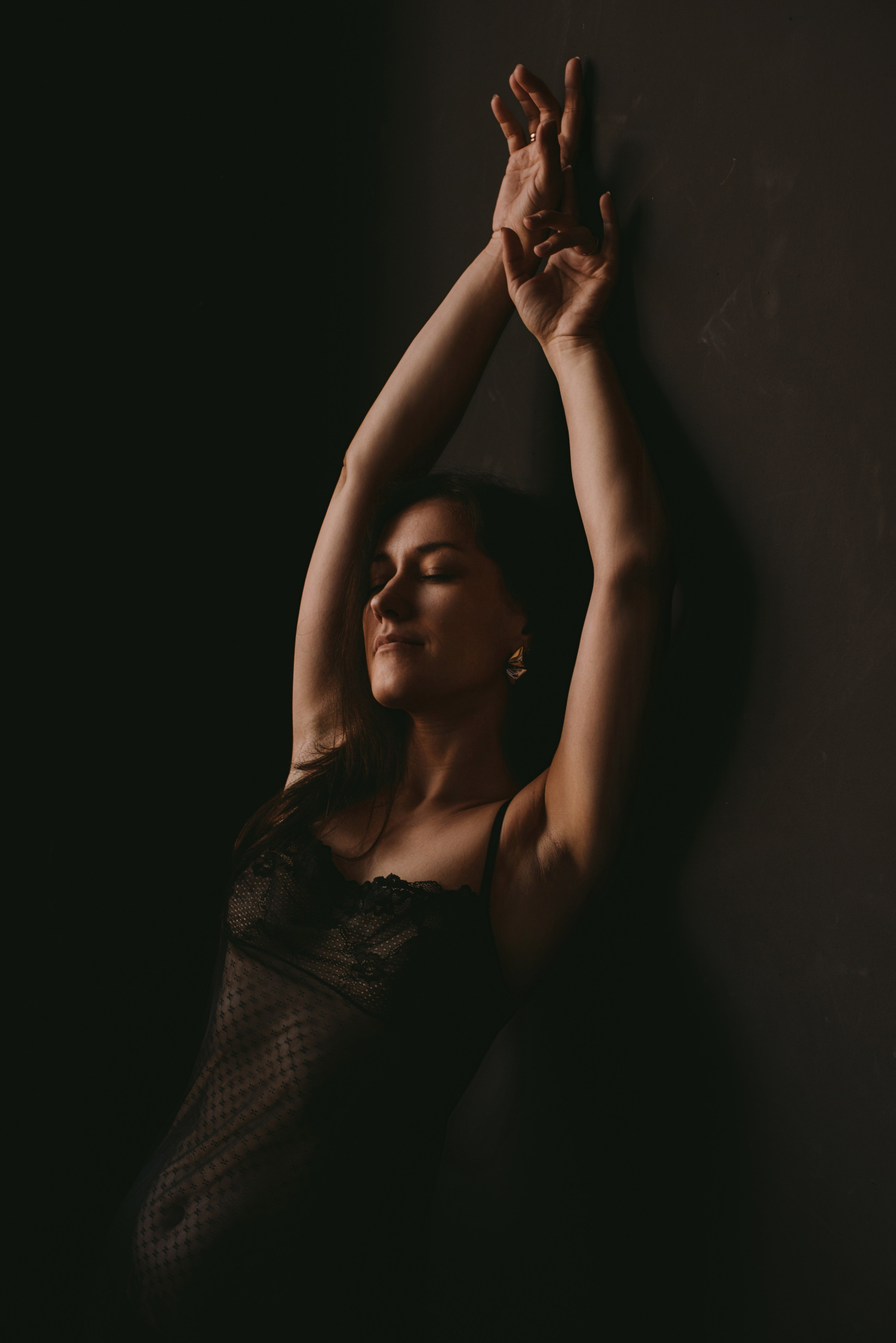 Трансформационная фотоссесия с цветным светом и яркими образами. Фотограф в Санкт-Петербурге Марина Парникова