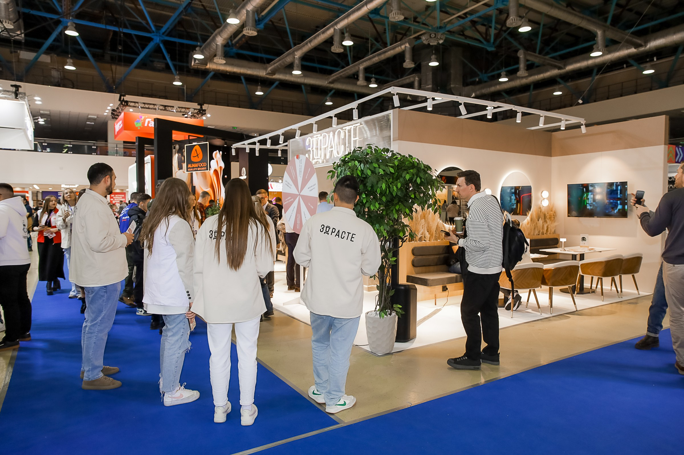 VERSOUS. ЭКСПОЦЕНТР. ЗДРАСТЕ. Фотограф в Москве Ольга Колесникова