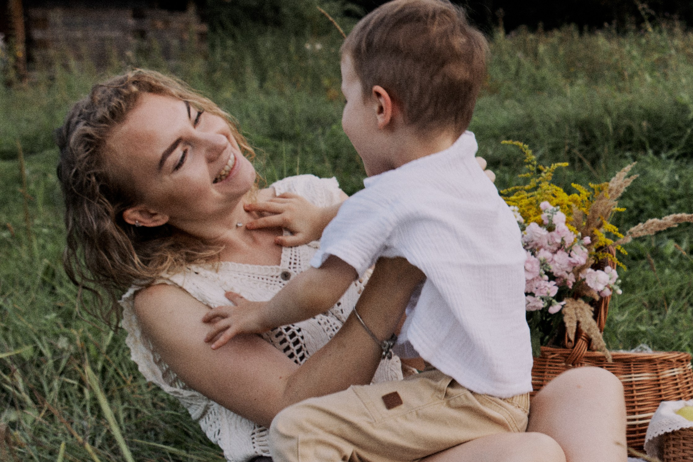 Dasha and the boys. Portrait, family and pet photographer in Cyprus, Ksenia Bourdelle