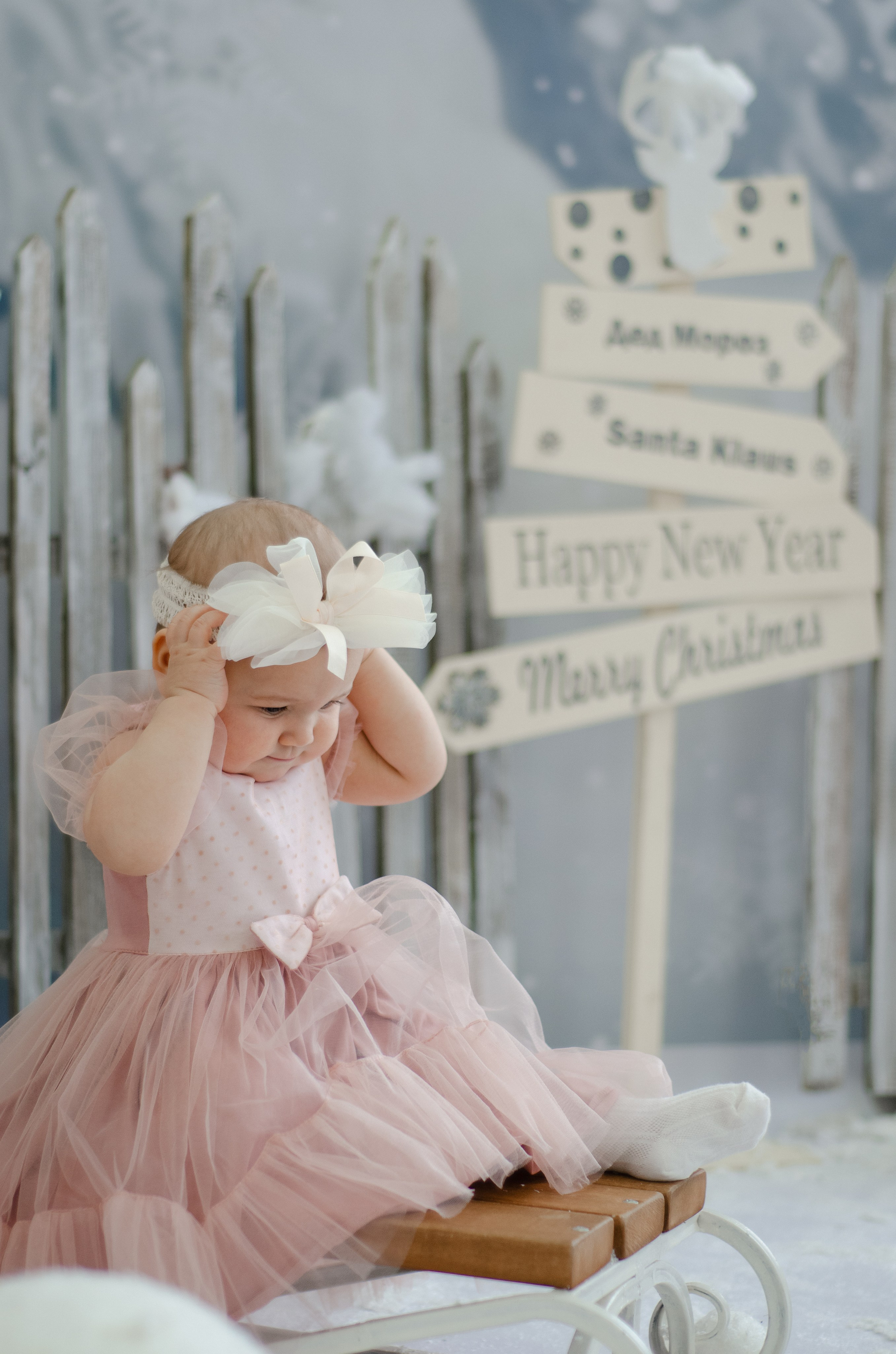 Дочка на новогодней фотосессии