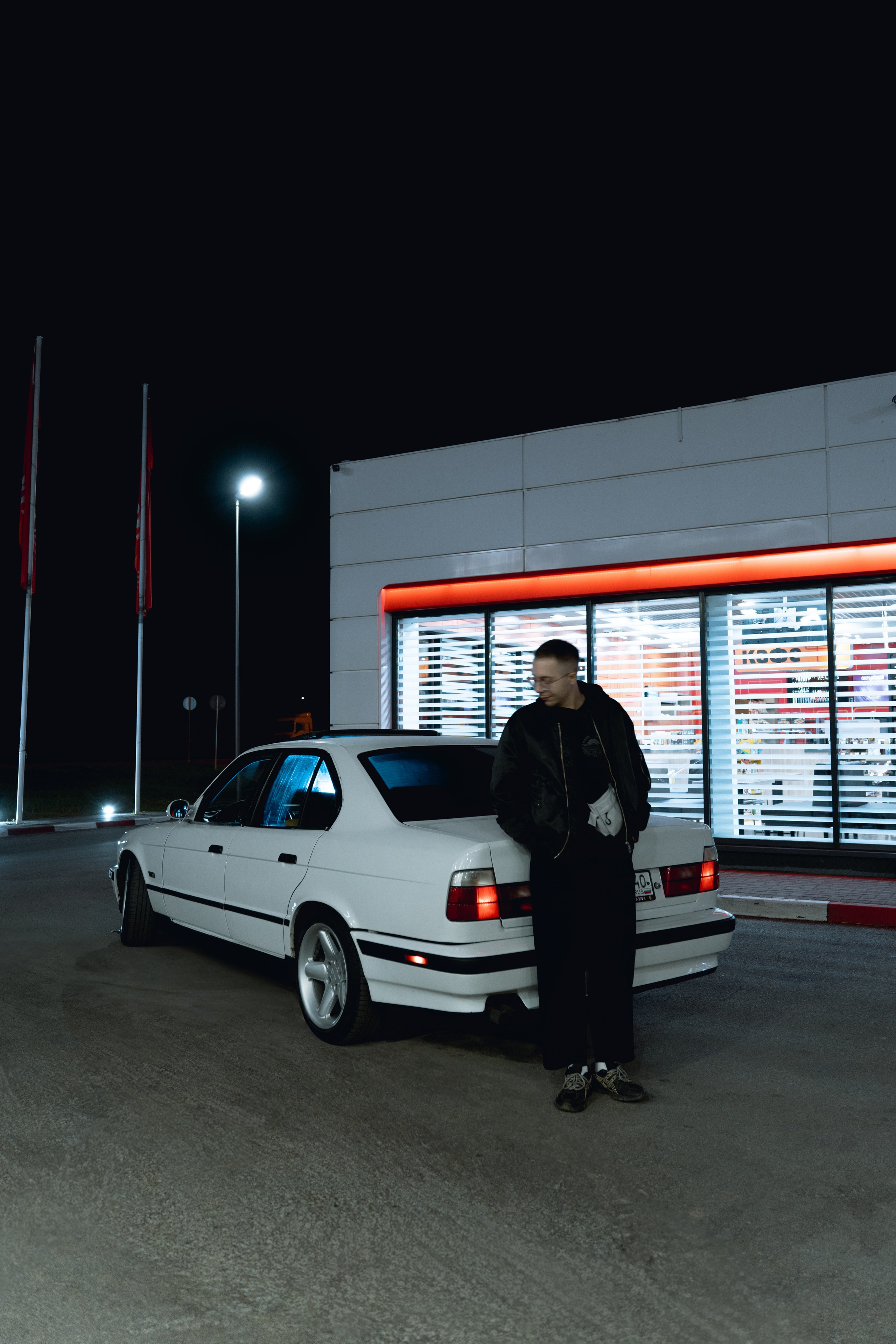 Фотографии Никиты и его BMW E34