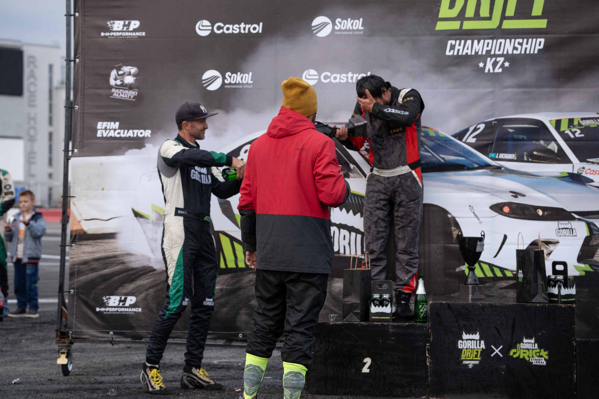 Awarding. Сайт Алматинского НЮ АРТ, будуар и фэшн фотографа Дениса Карпенко