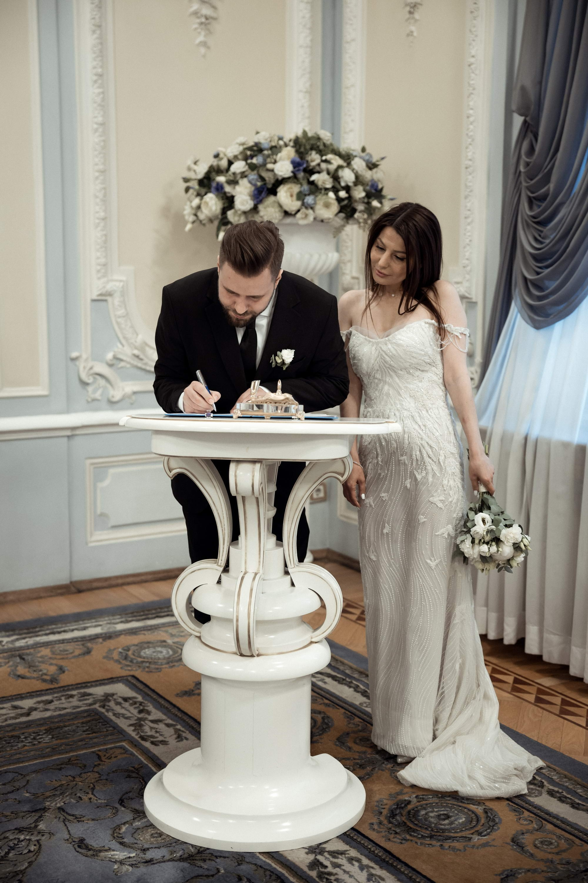 Свадьба в Питере. Свадебный фотограф Игорь Брундасов 8PHOTO на свадьбу венчание загс СПб