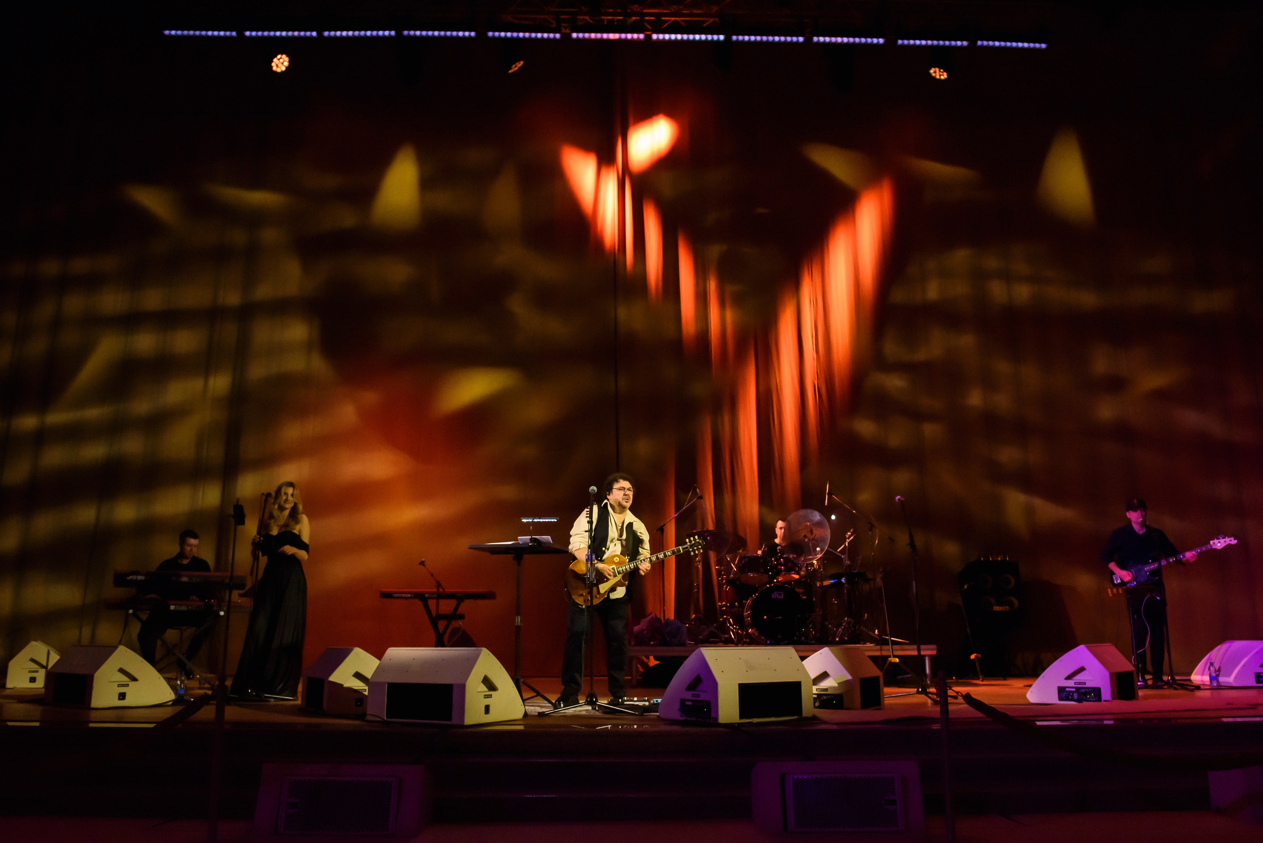 Игорь Саруханов — «Имена на все времена». Бренд-фотограф для экспертов и блогеров в Москве Влада Горбовская