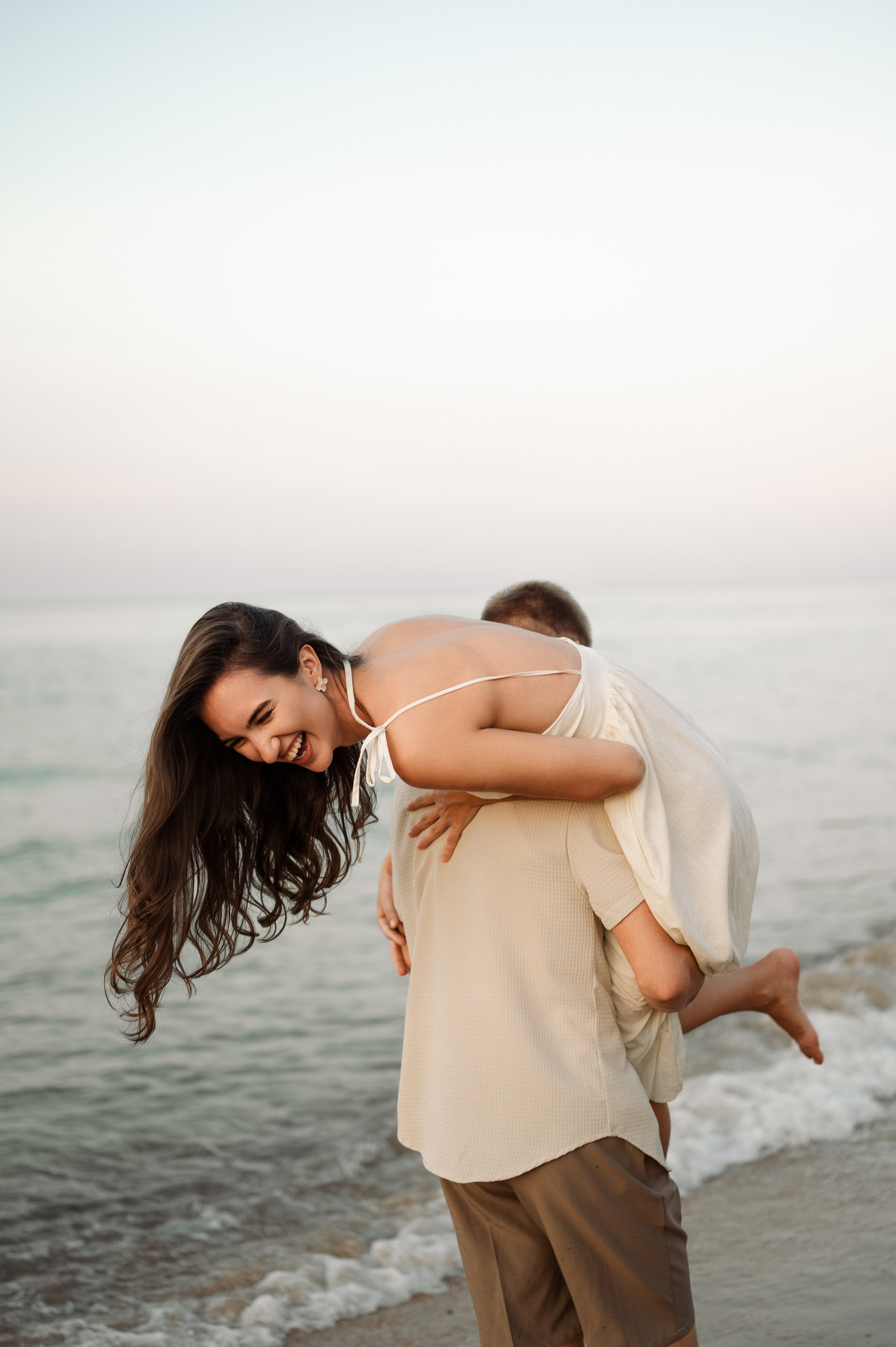 Предсвадебная съёмка на море🌊. Свадебный и семейный фотограф в Краснодаре Алина Мельник