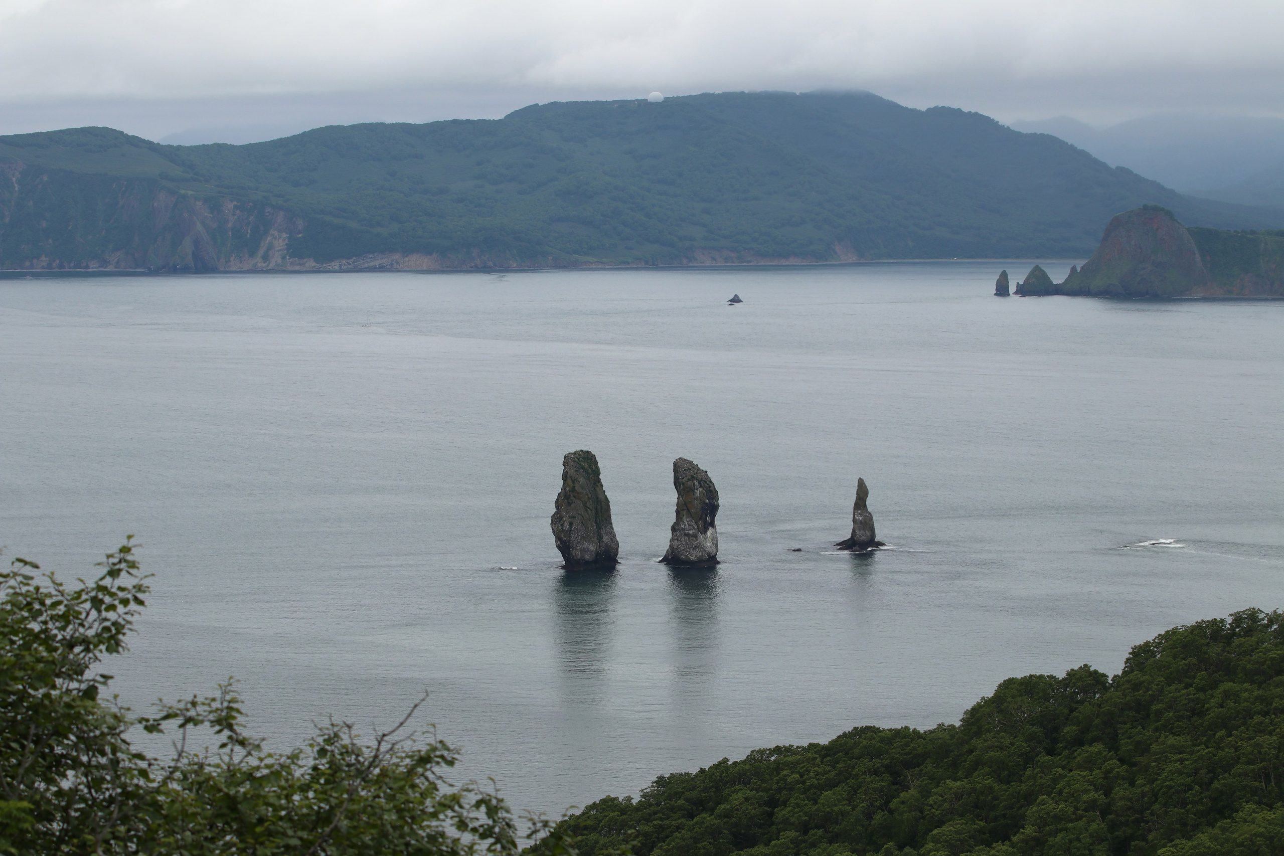 Скалы "Три брата"