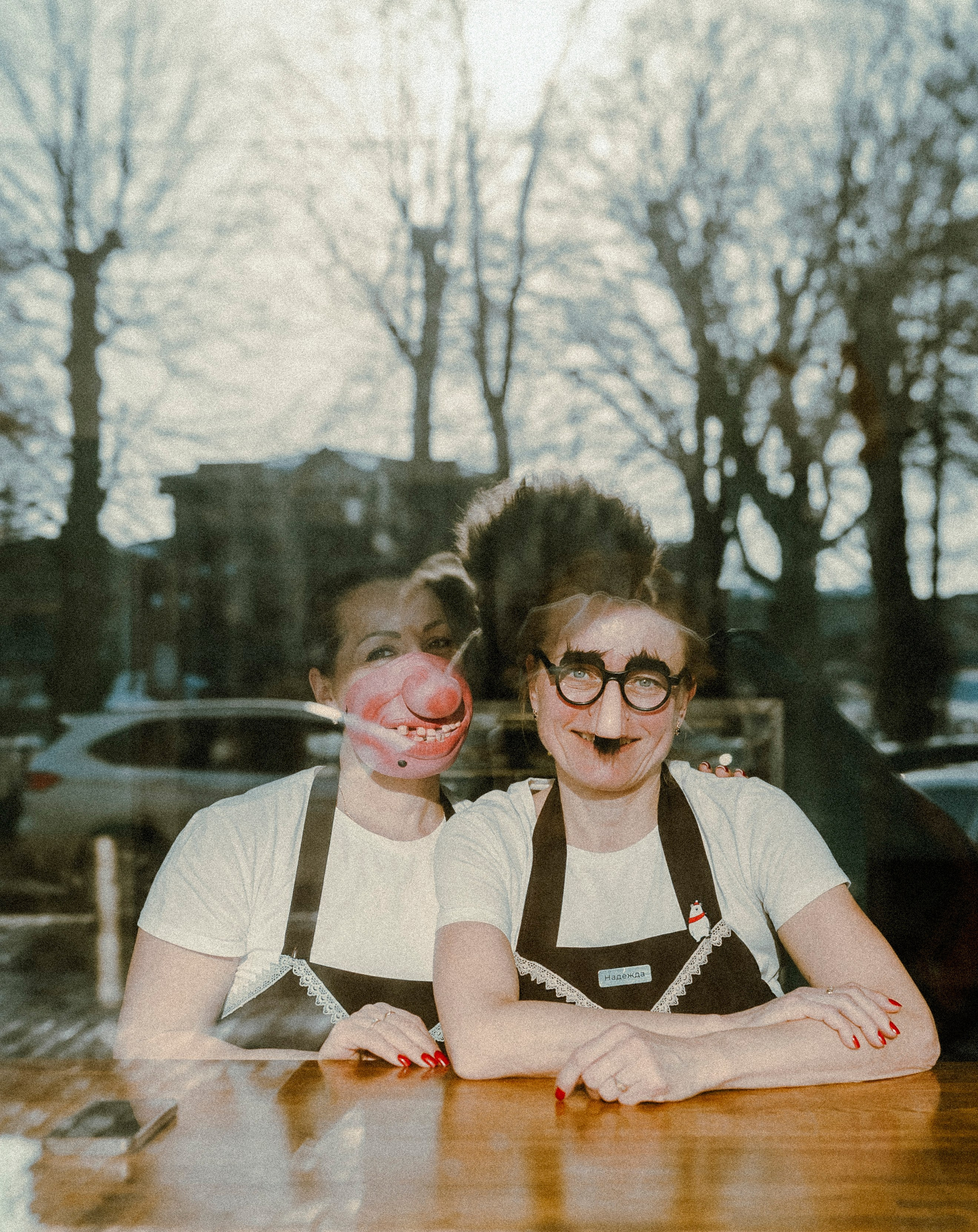 2026. Стрит-фотография, полная абсурда, идиотизма и красоты