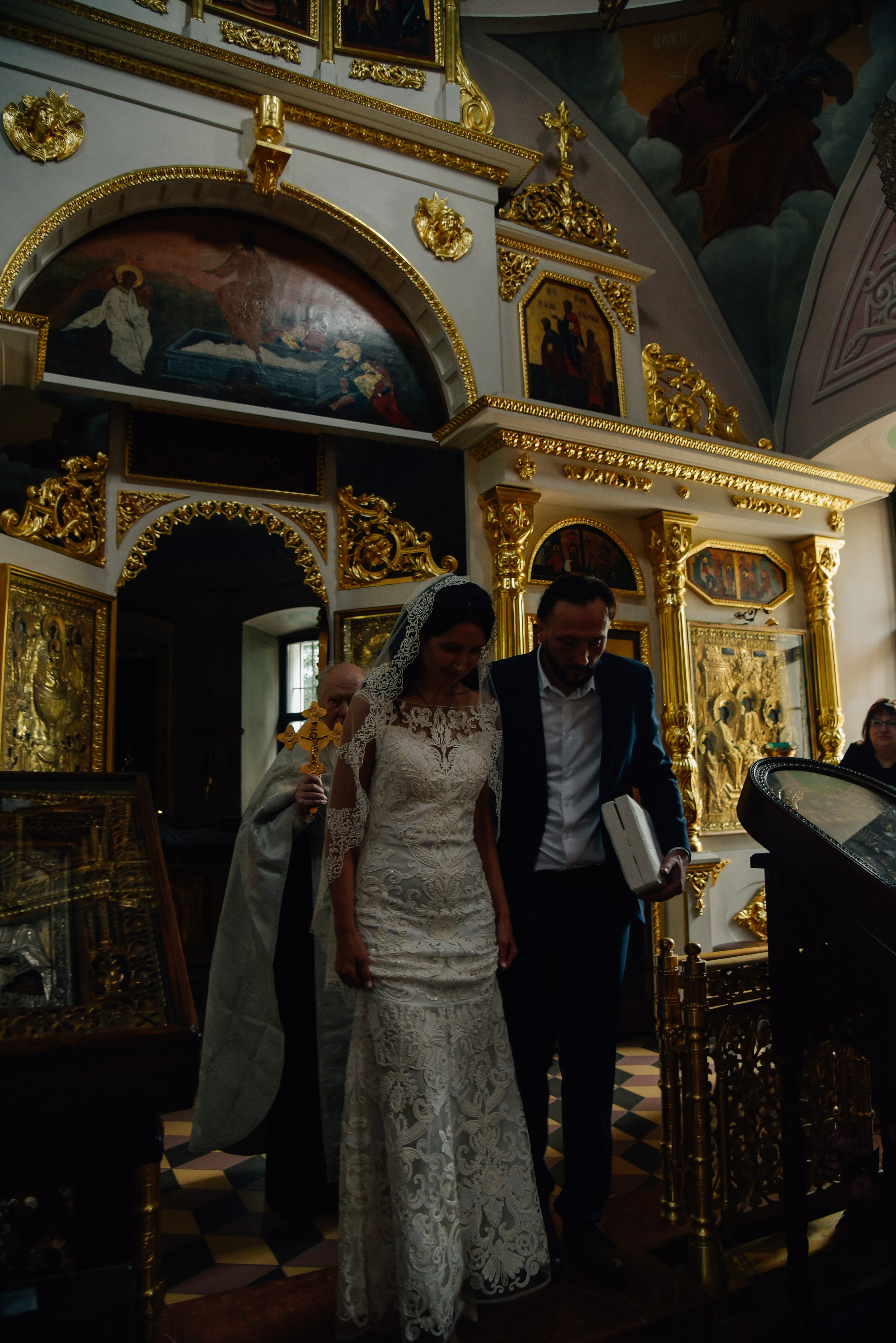 Венчание Храм Живоначальной Троицы на Воробьёвых горах. Фотограф Лола Волна, город Москва