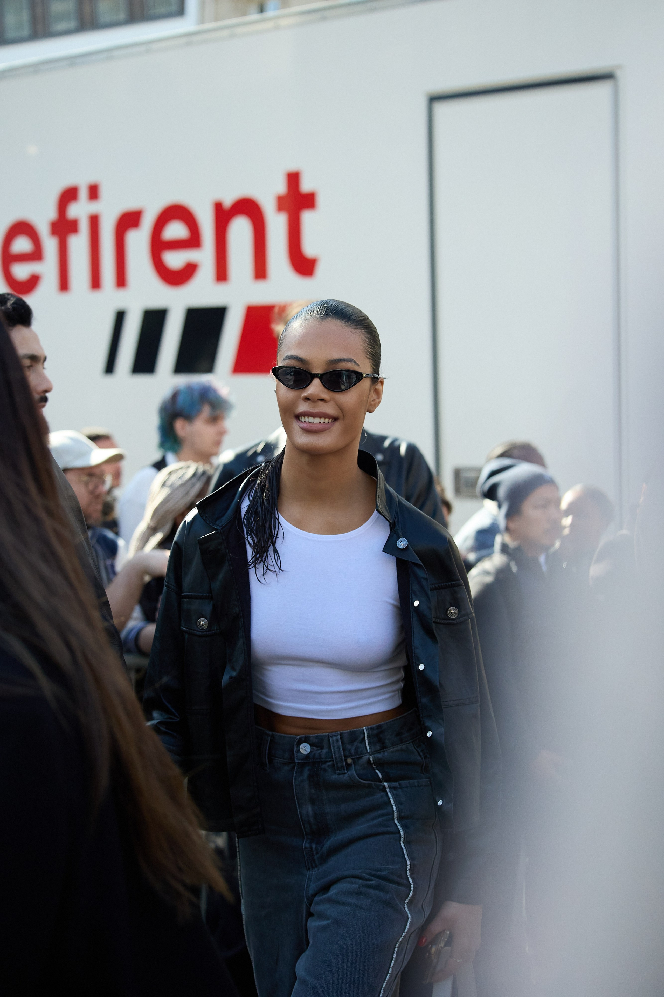 Off-White WOMENSWEAR FALL/WINTER 2025-2026. Photographer in Milan Ivan Goncharov