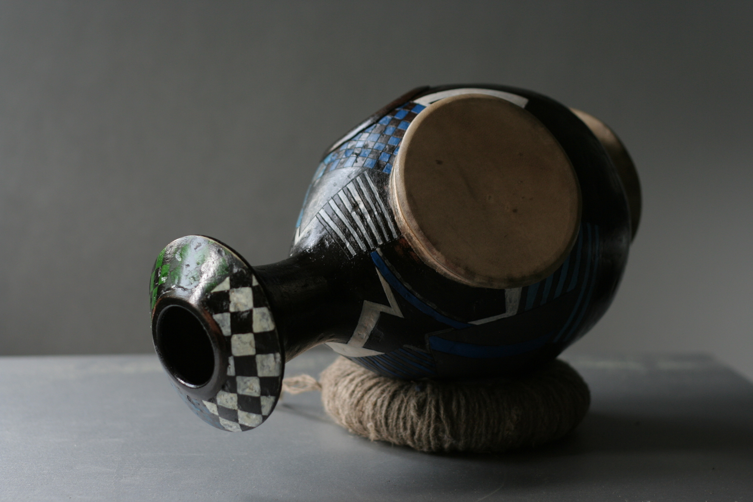 Уникальные музыкальные инструменты, сделанные на Урале. Уральский художник-график Виктор Корьякин