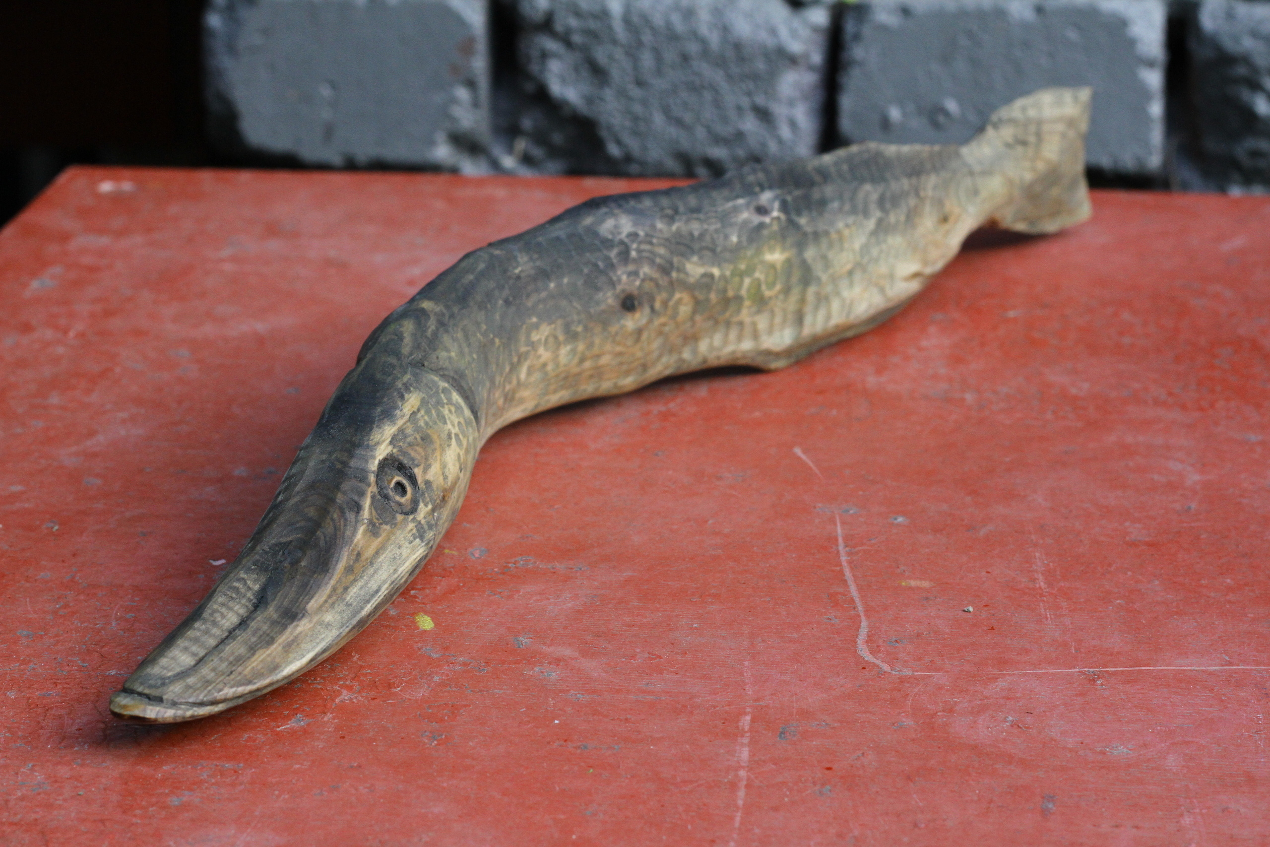 ЩУКА
дерево, масло
2018