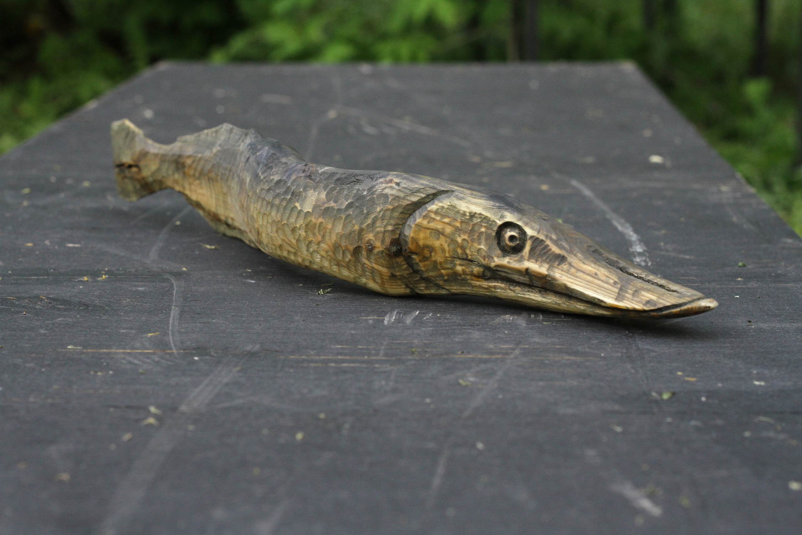 ЩУКА
дерево, масло
2018