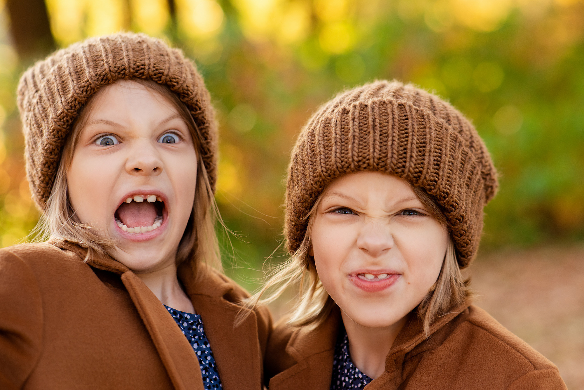Осенняя прогулка двойняшек. Свадебный и семейный фотограф в СПб Валерия Фомичева