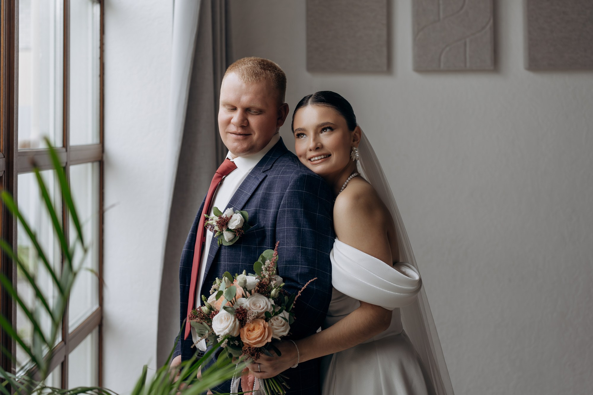 Свадебная фотосессия в студии. Свадебный и репортажный фотограф в Ярославле Евгений Сальников