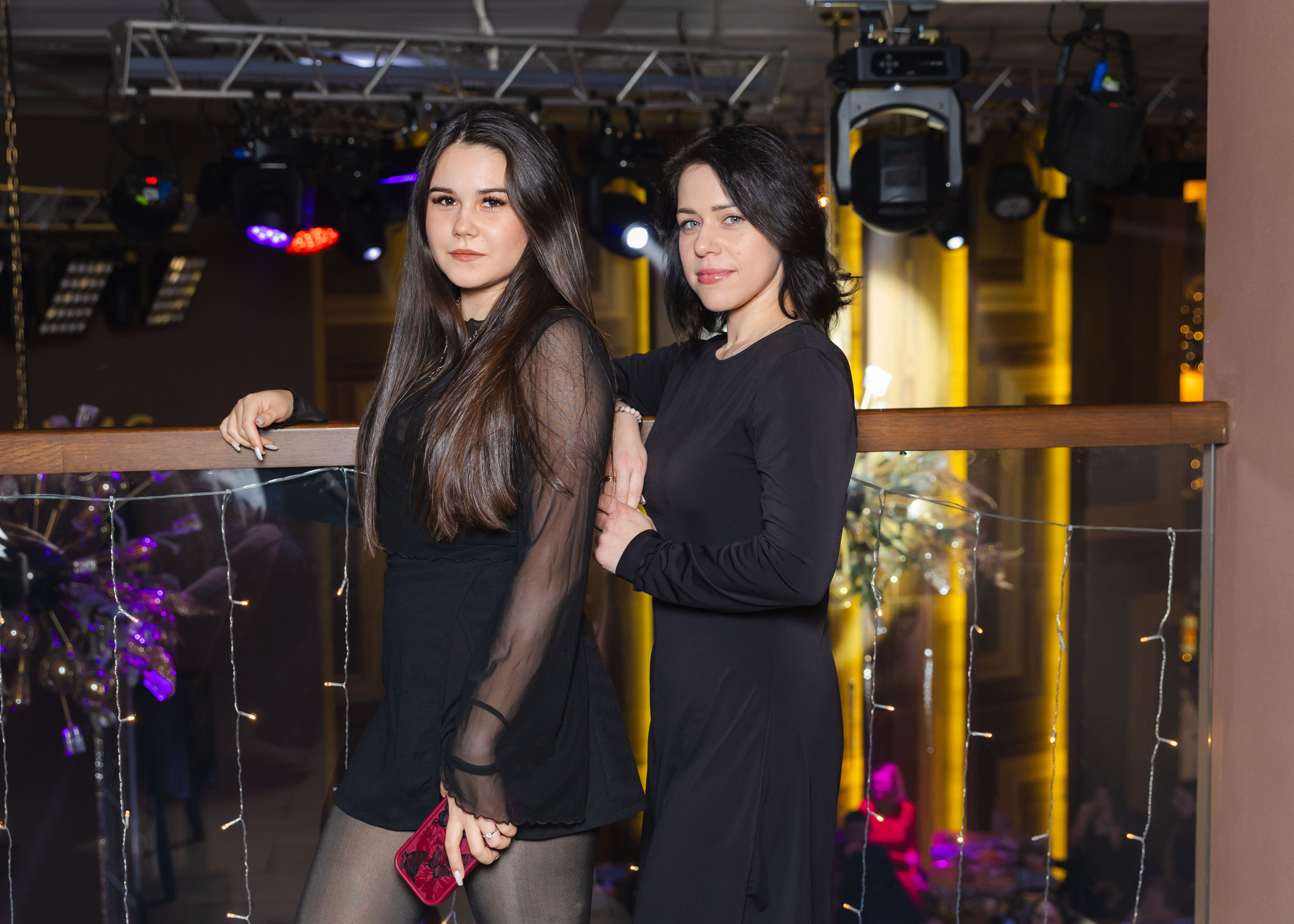 Предновогодка кипарис 2025. ФОТОГРАФ ВИНОГРАДОВА ДАРЬЯ