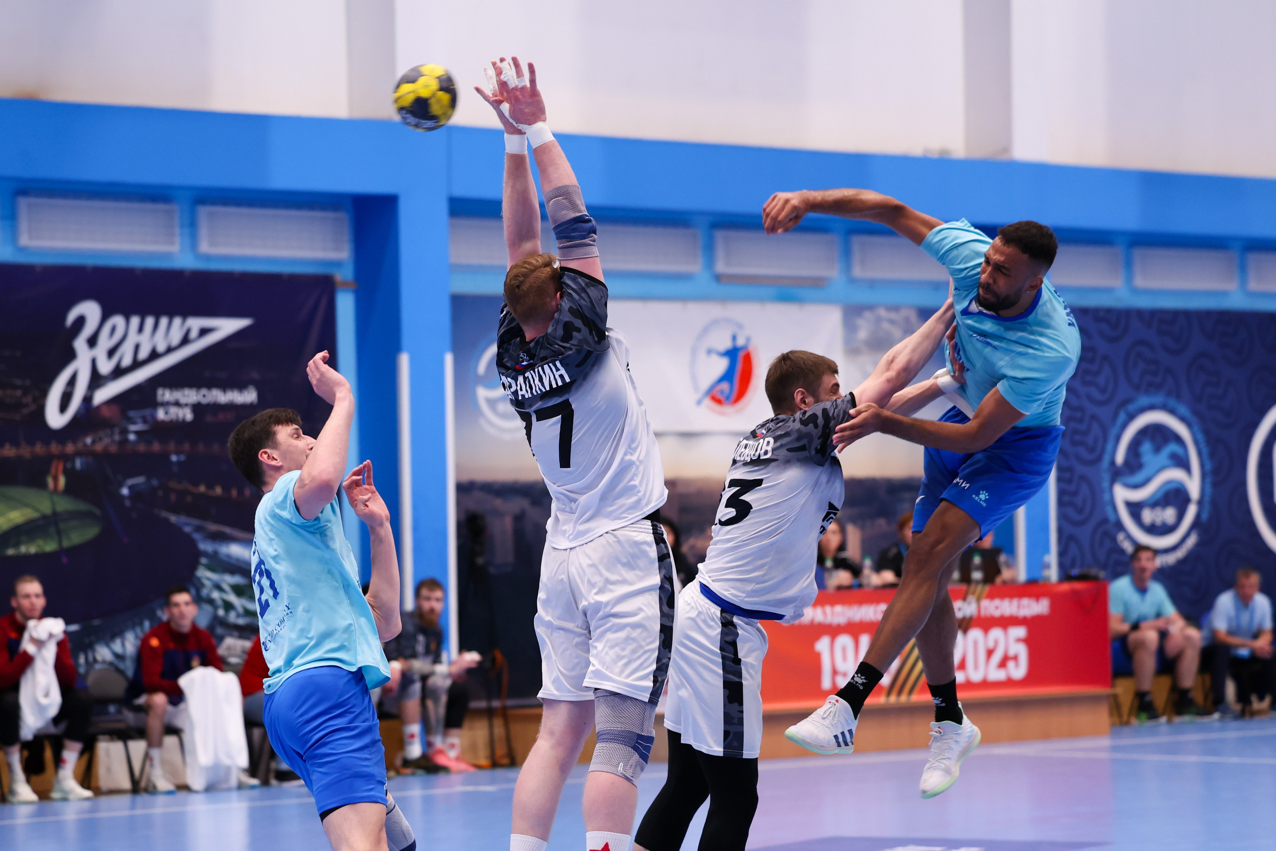 ГК Зенит — ГК ЦСКА финал ЧР2024/25 3 игра 28.05.2025. Спортивный и репортажный фотограф Антон Тереханов