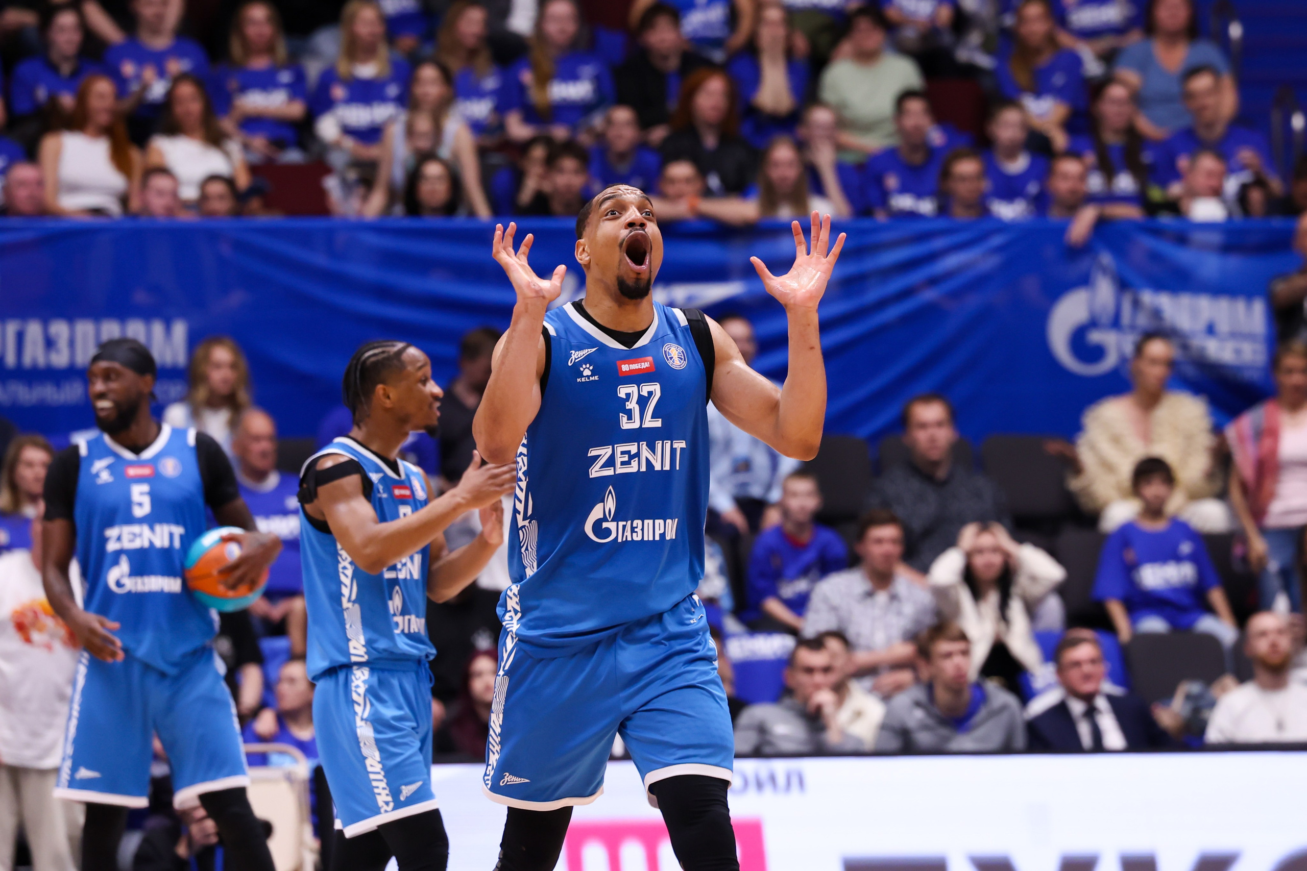 БК «Зенит» — БК «ЦСКА» финал ЕЛ ВТБ 1 игра 27.05.2025. Спортивный и репортажный фотограф Антон Тереханов