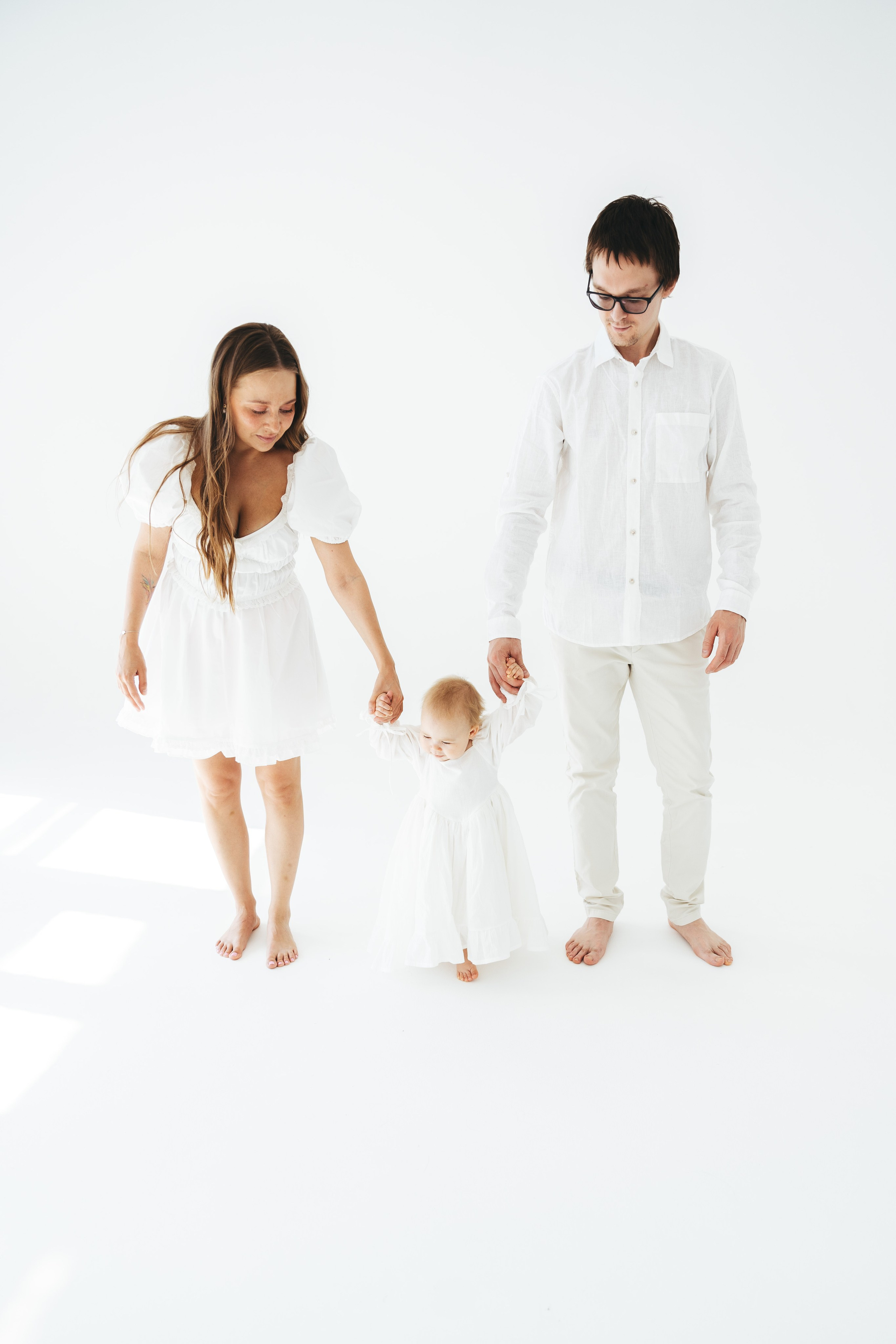 Варя, Таня, Дима. Главная