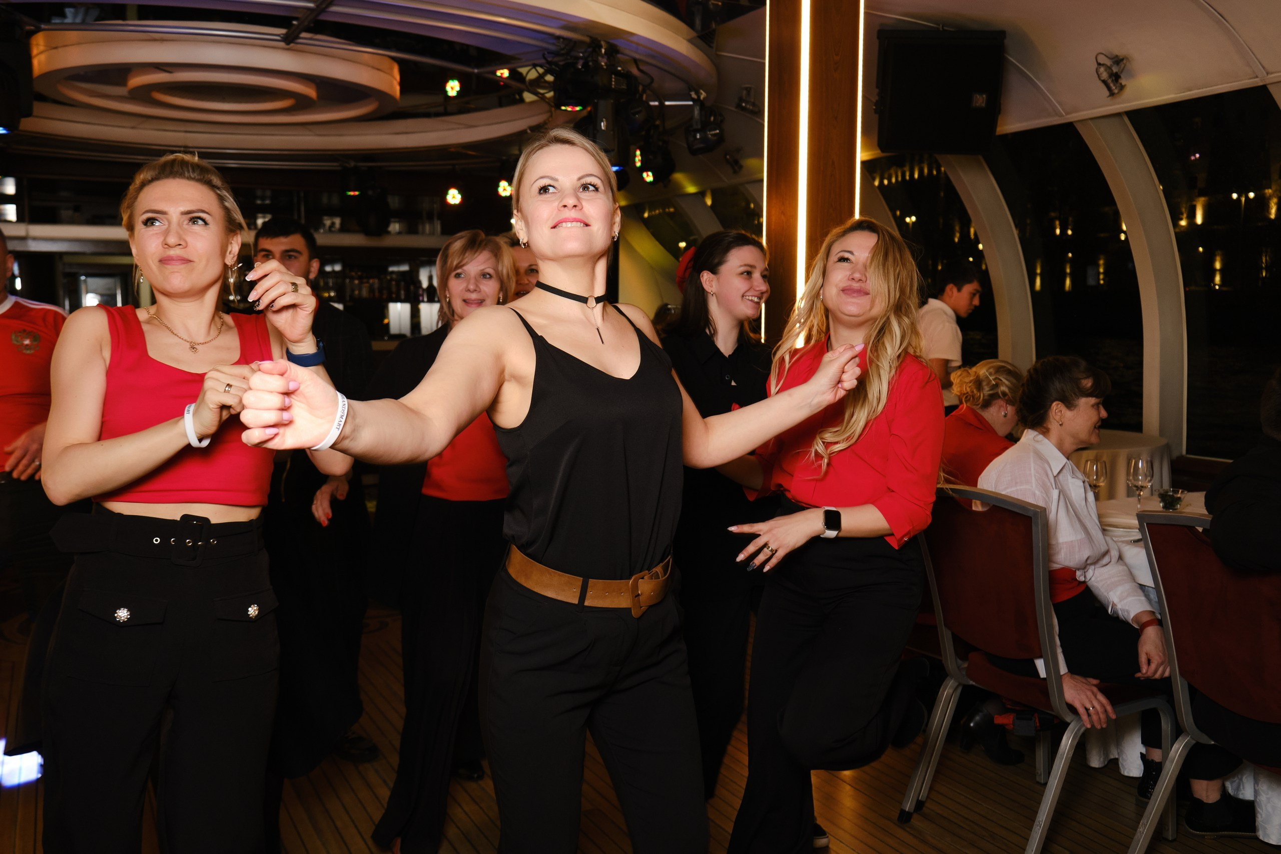 Корпоратив BrandSmart. Репортажный фотограф в Москве Денис Тамко