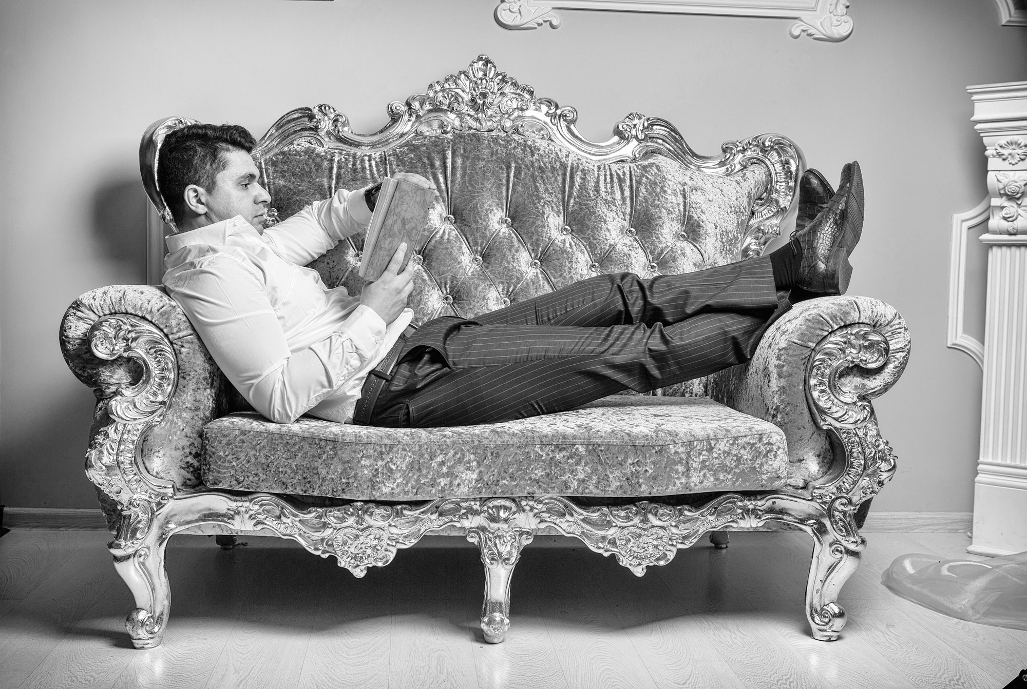 Мужская фотосессия для сайта знакомств социальных сетей фотограф Красноярск цена заказать фотосъёмку