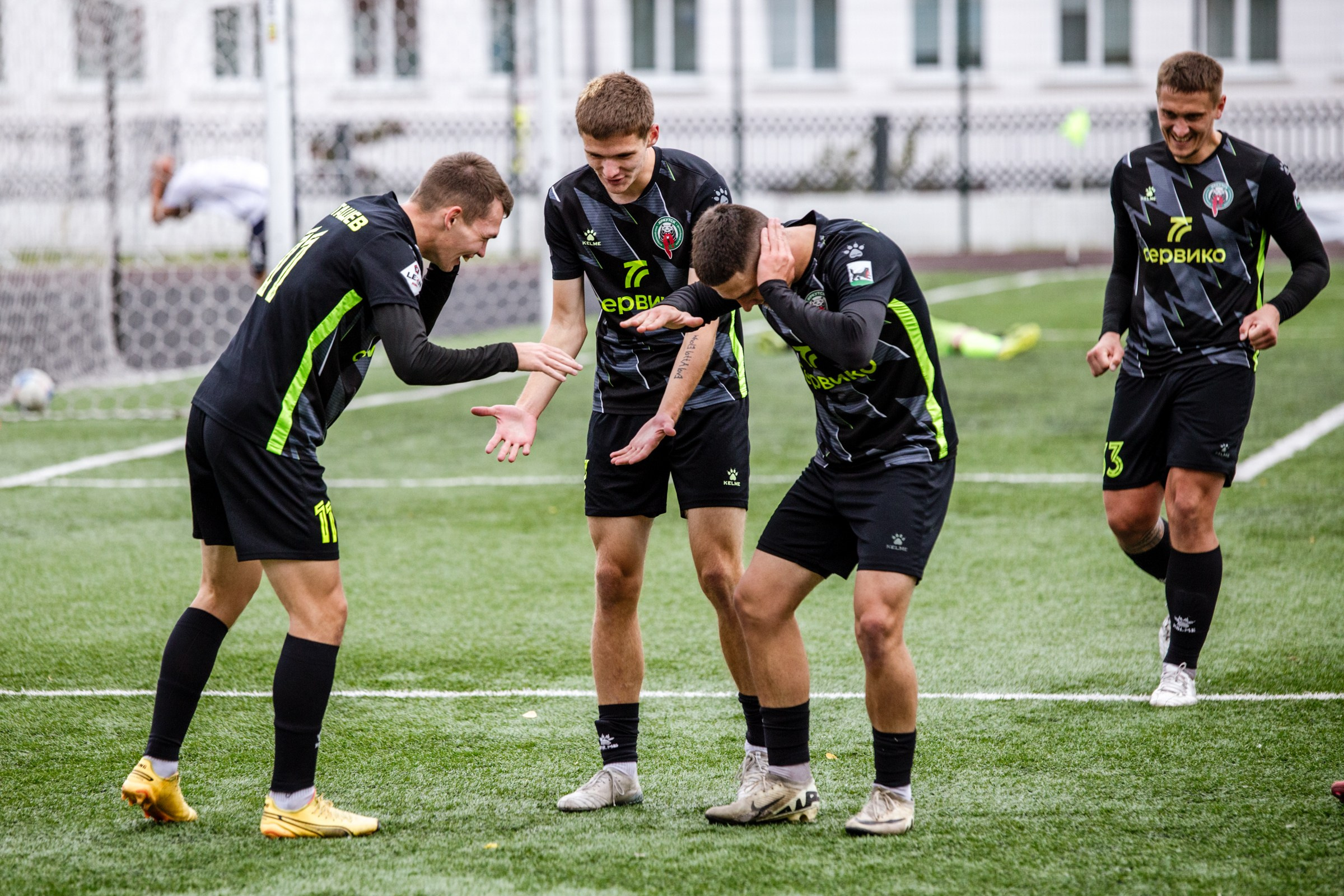 Первенство России по футболу LEON-Вторая лига Б | ФК Иркутск — Космос (Долгопрудный) | 14.09.25. Фотограф в Иркутске Евгения Айвазова