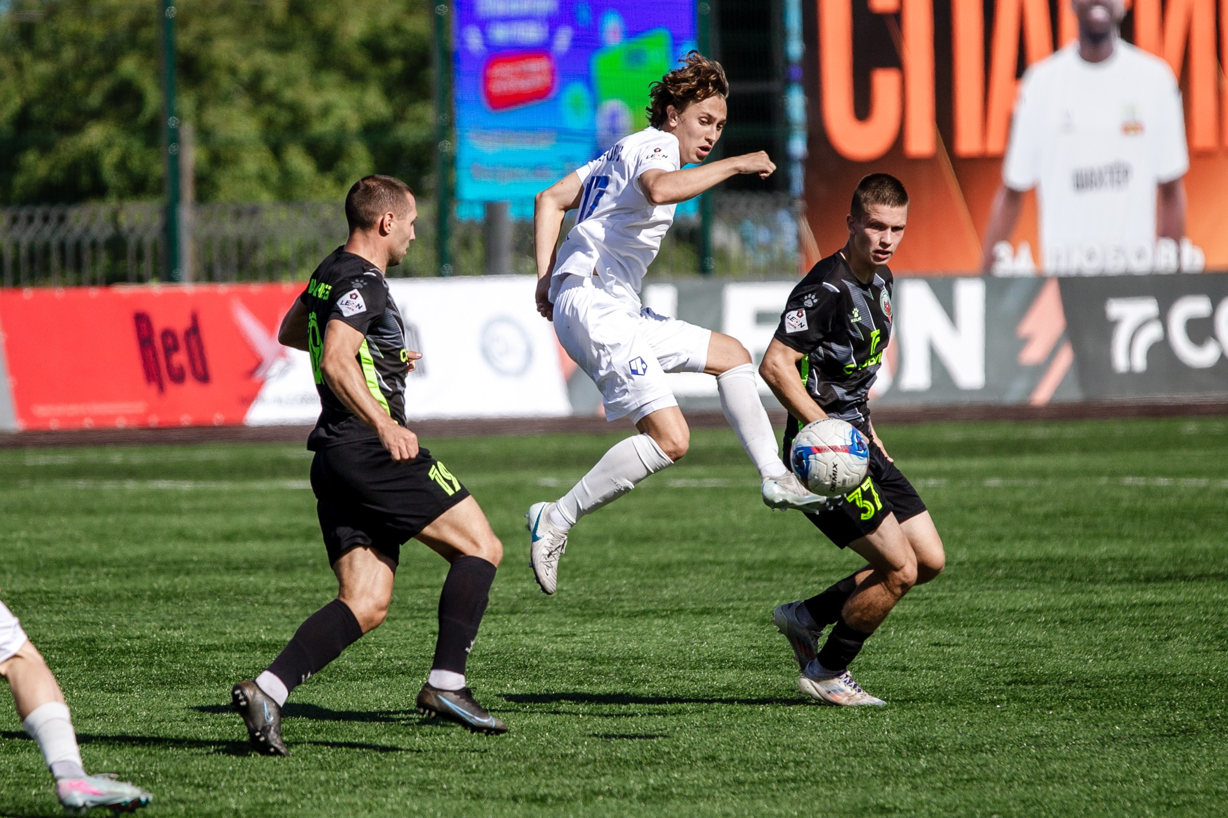 Первенство России по футболу LEON-Вторая лига Б | ФК Иркутск — Чертаново (Москва) | 24.08.25. Фотограф в Иркутске Евгения Айвазова