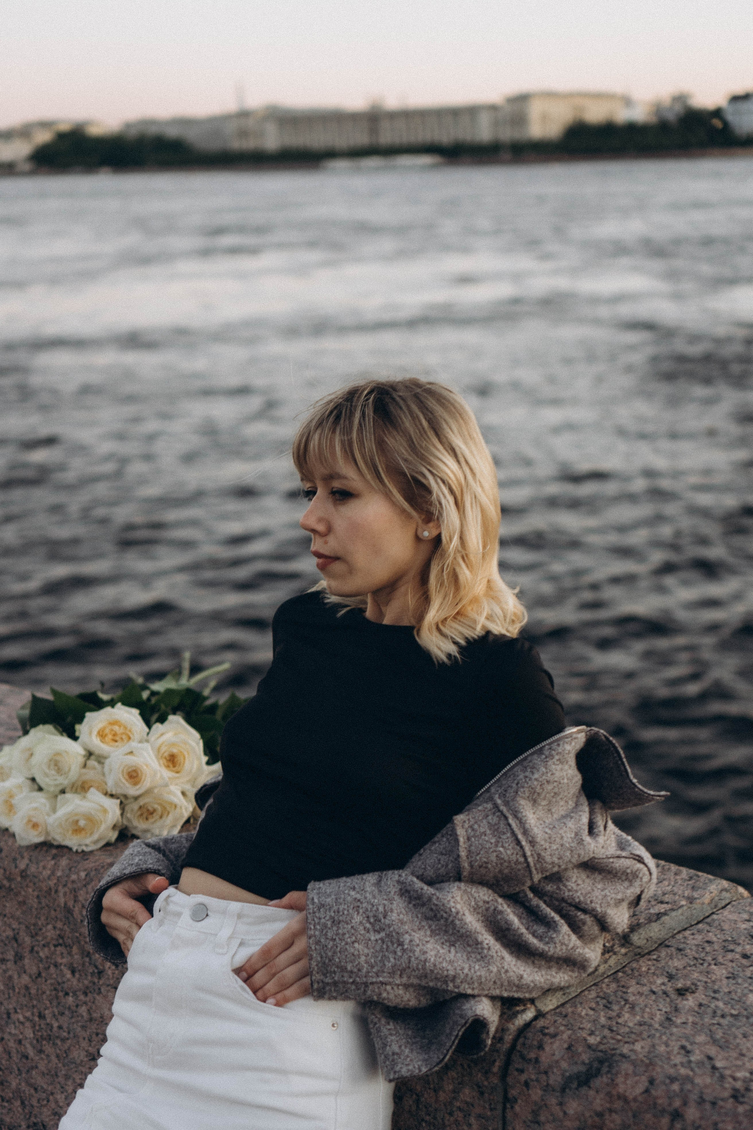 ПРОГУЛКА ПО ГОРОДУ В БЕЛЫЕ НОЧИ (другой вариант). Профессиональный фотограф, Санкт-Петербург — Виктория Богомолова