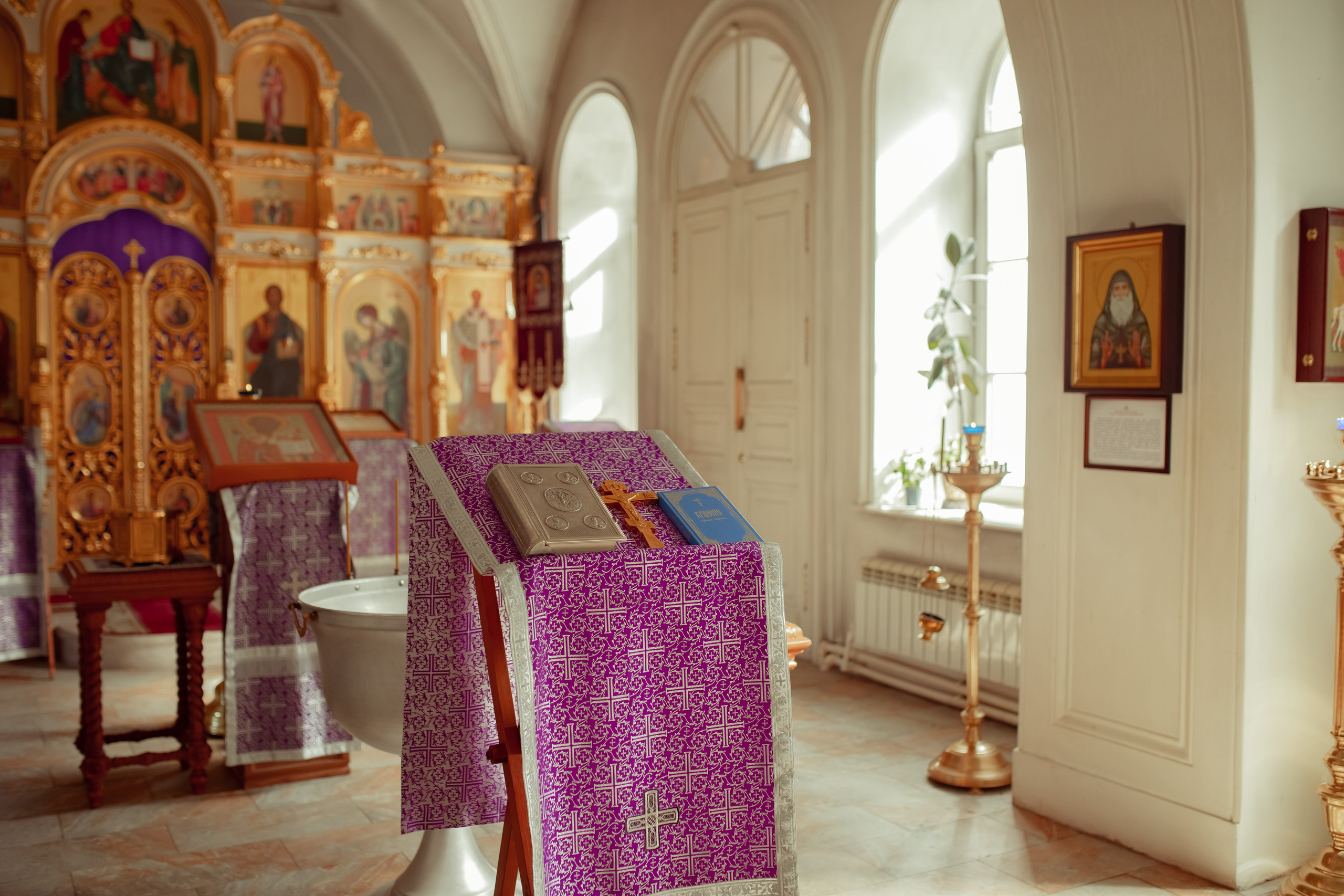 Крещение в светлом Храме. Семейный и детский фотограф в Москве Дорогова Екатерина