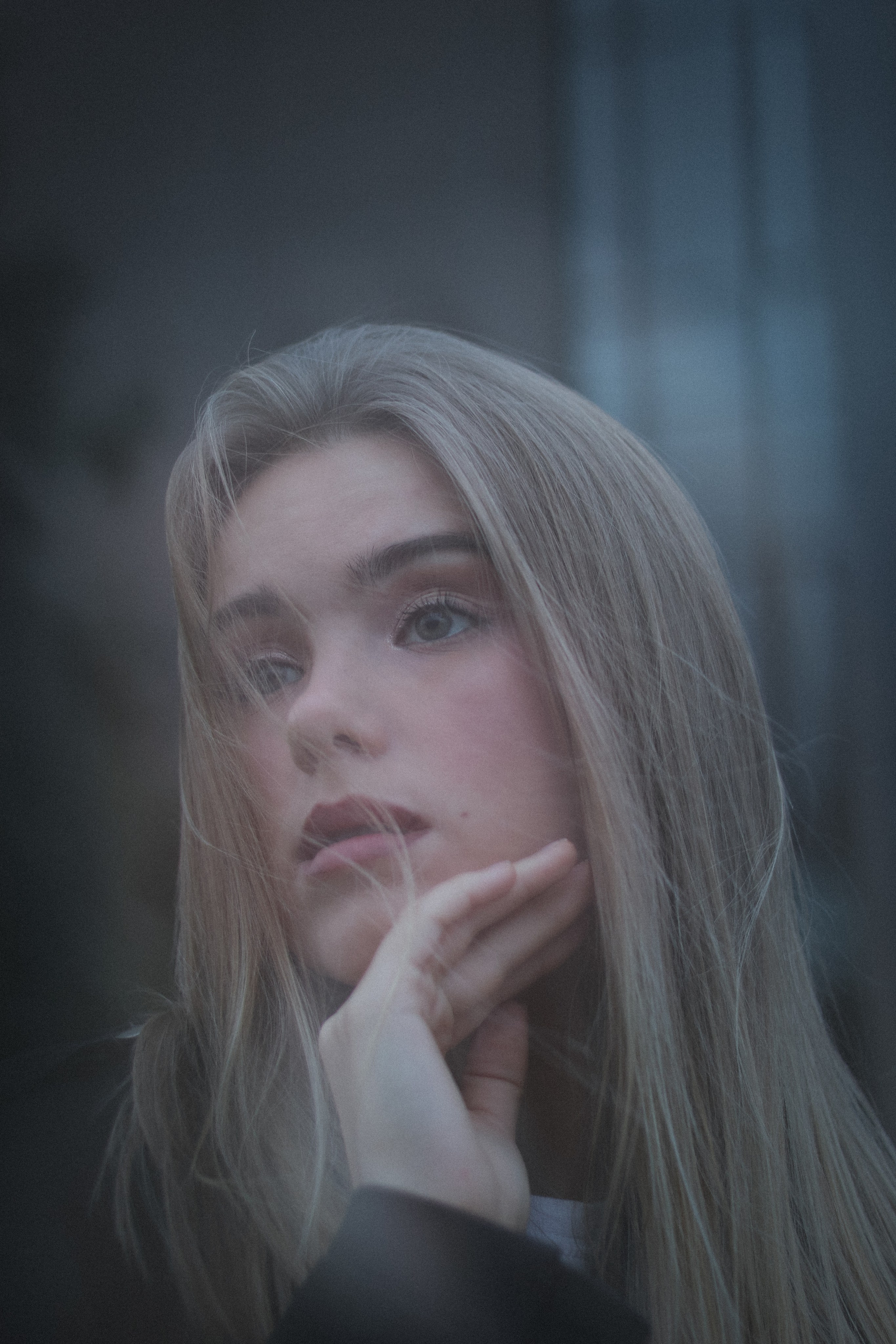 Уютный полумрак сентября. Фотограф Красноярск