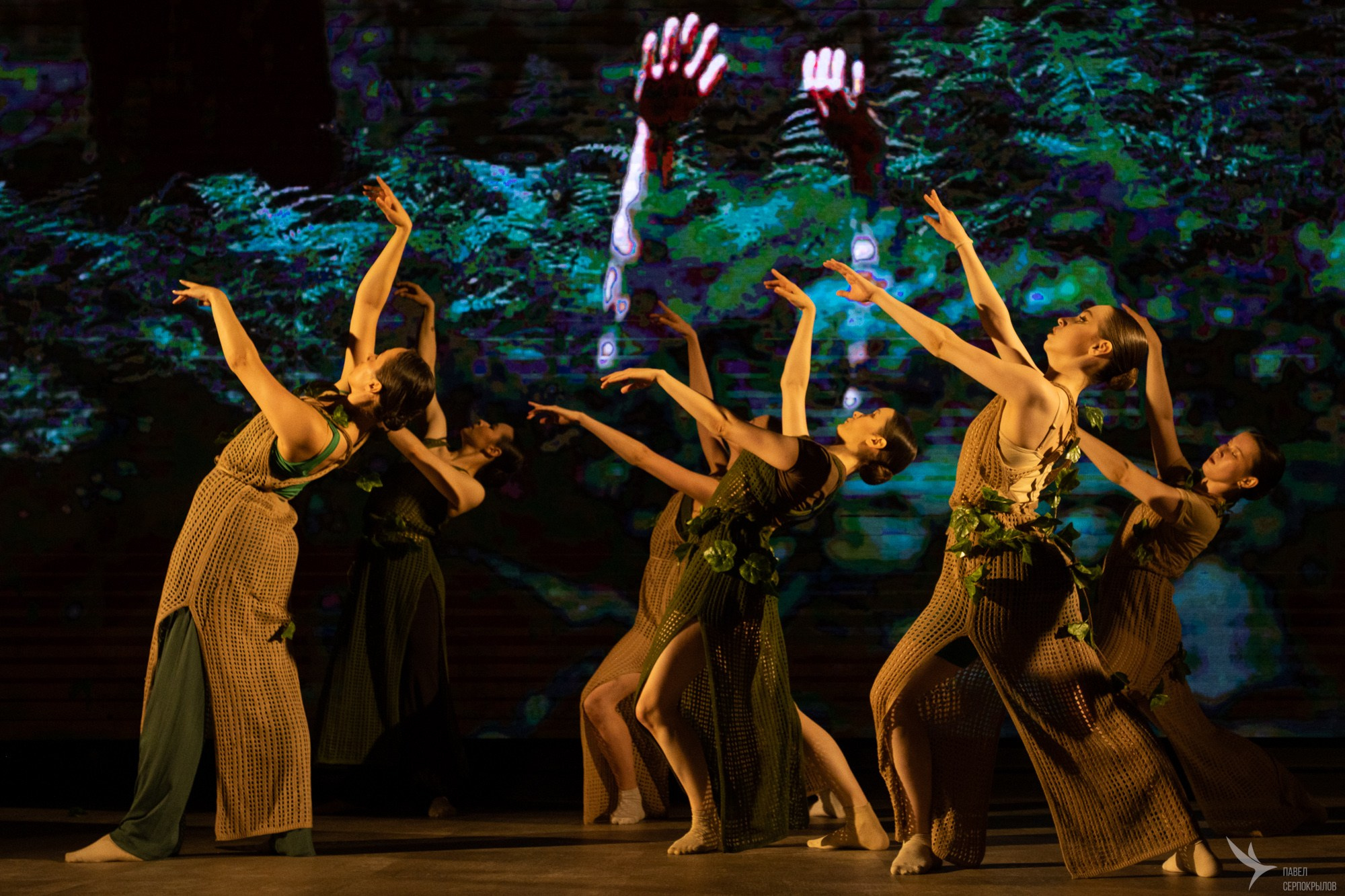 23:59. Репортажный фотограф в Казани Павел Серпокрылов