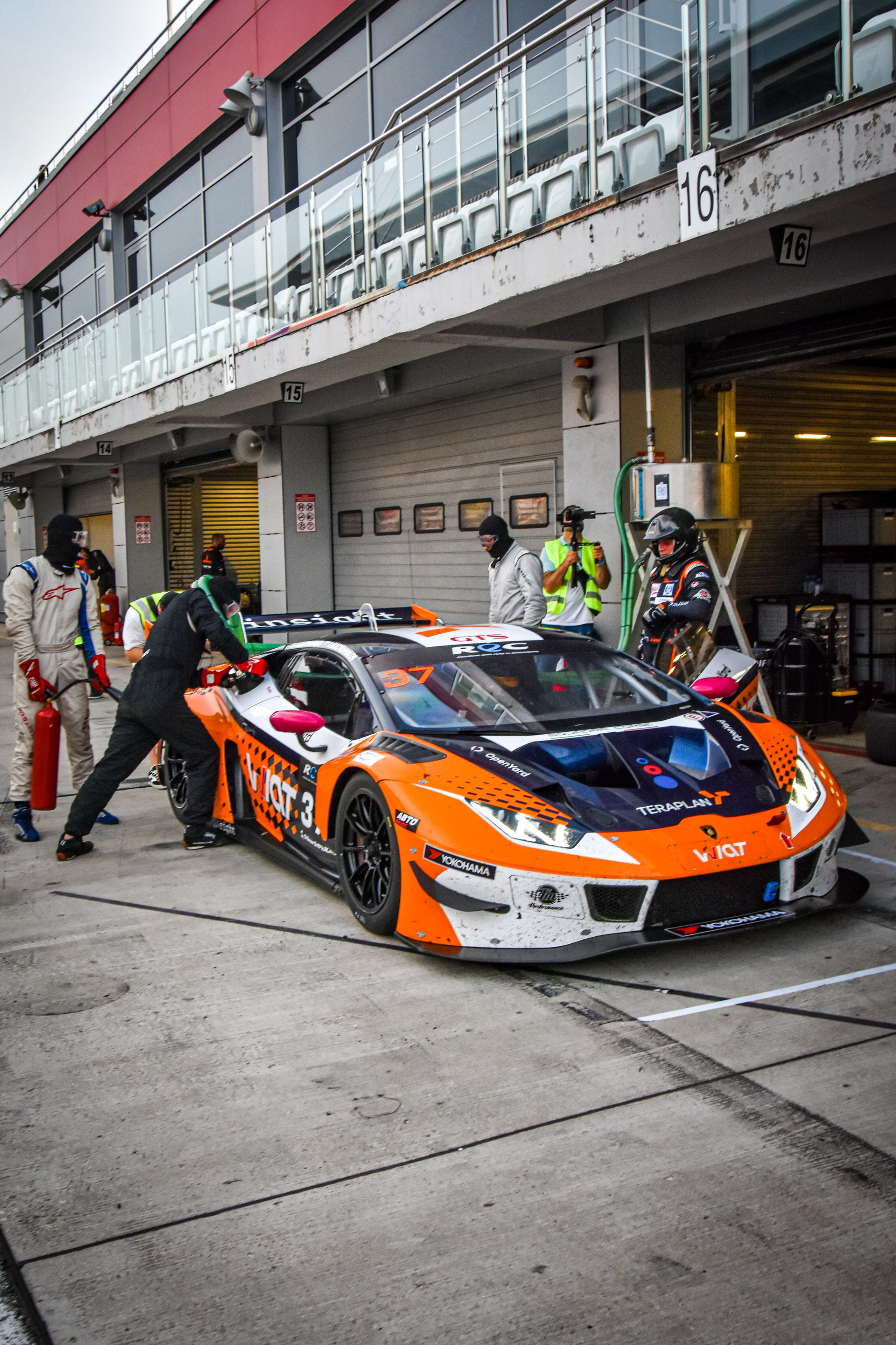 MRW — REC — 28.06.2025. AlexFecto — галереи фотографий