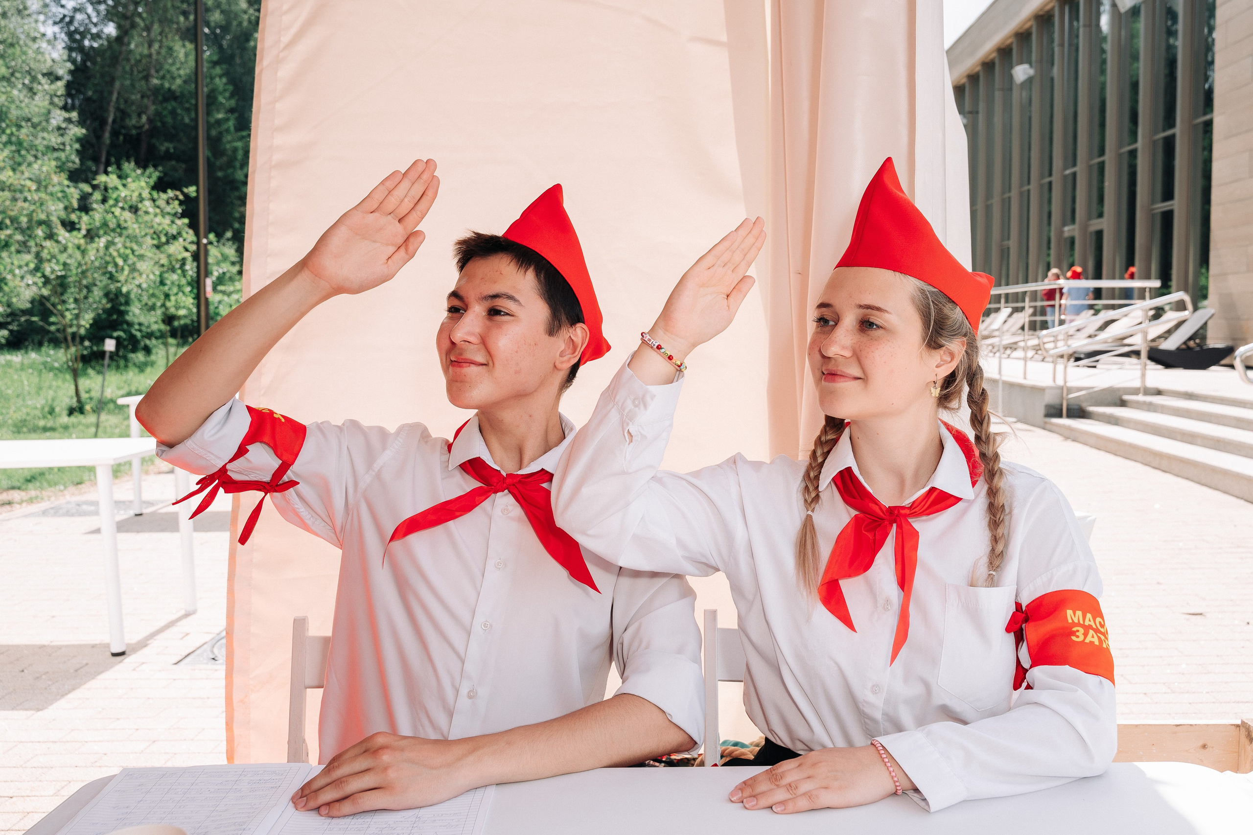 Пионерский «СУББОТНИК» в COSMOS Collection Изумрудный лес. Свадебный и семейный фотограф в Москве и МО Геннадий Туманцев