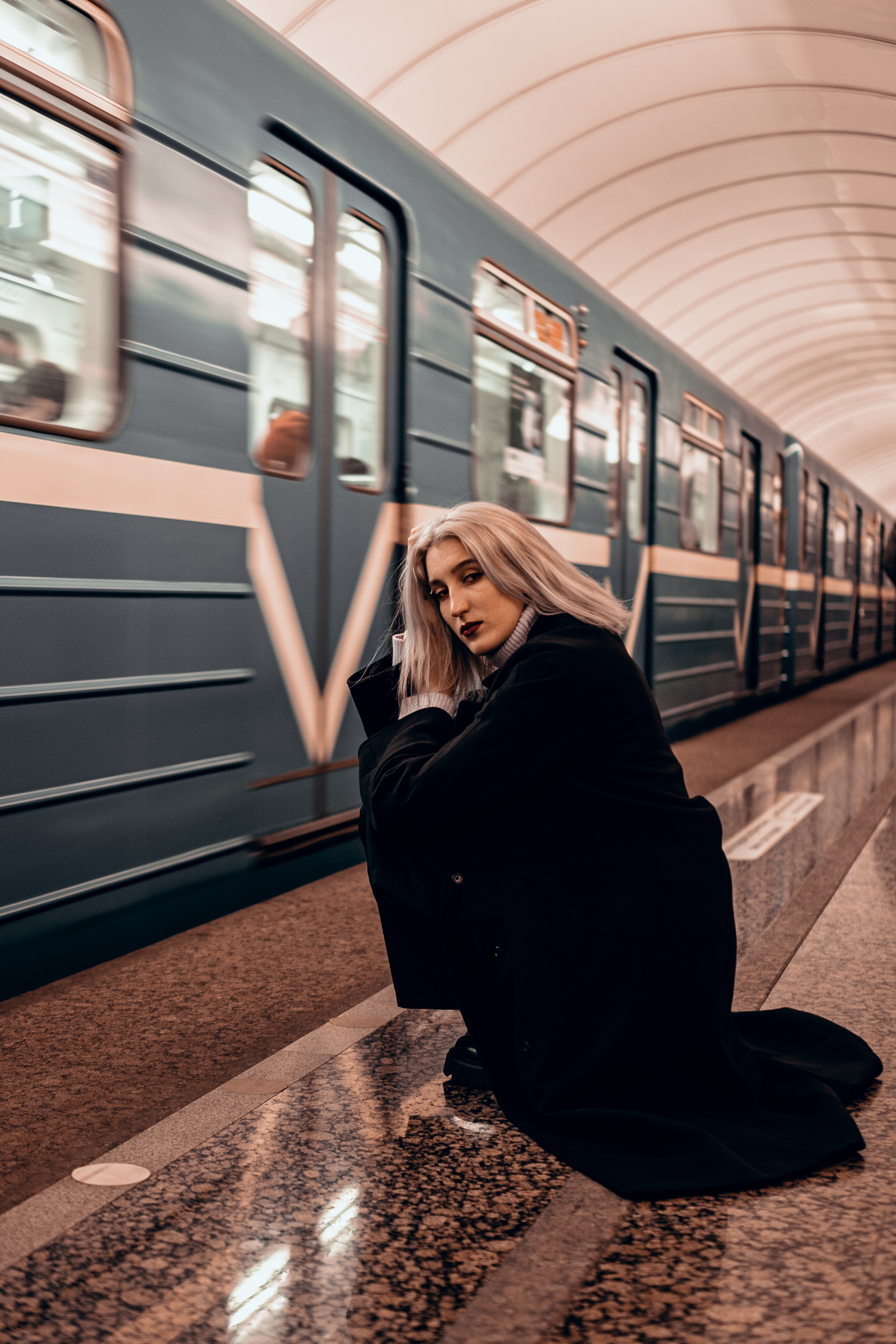 Анастасия в Метро. Профессиональный фотограф, Санкт-Петербург — Виктория Богомолова