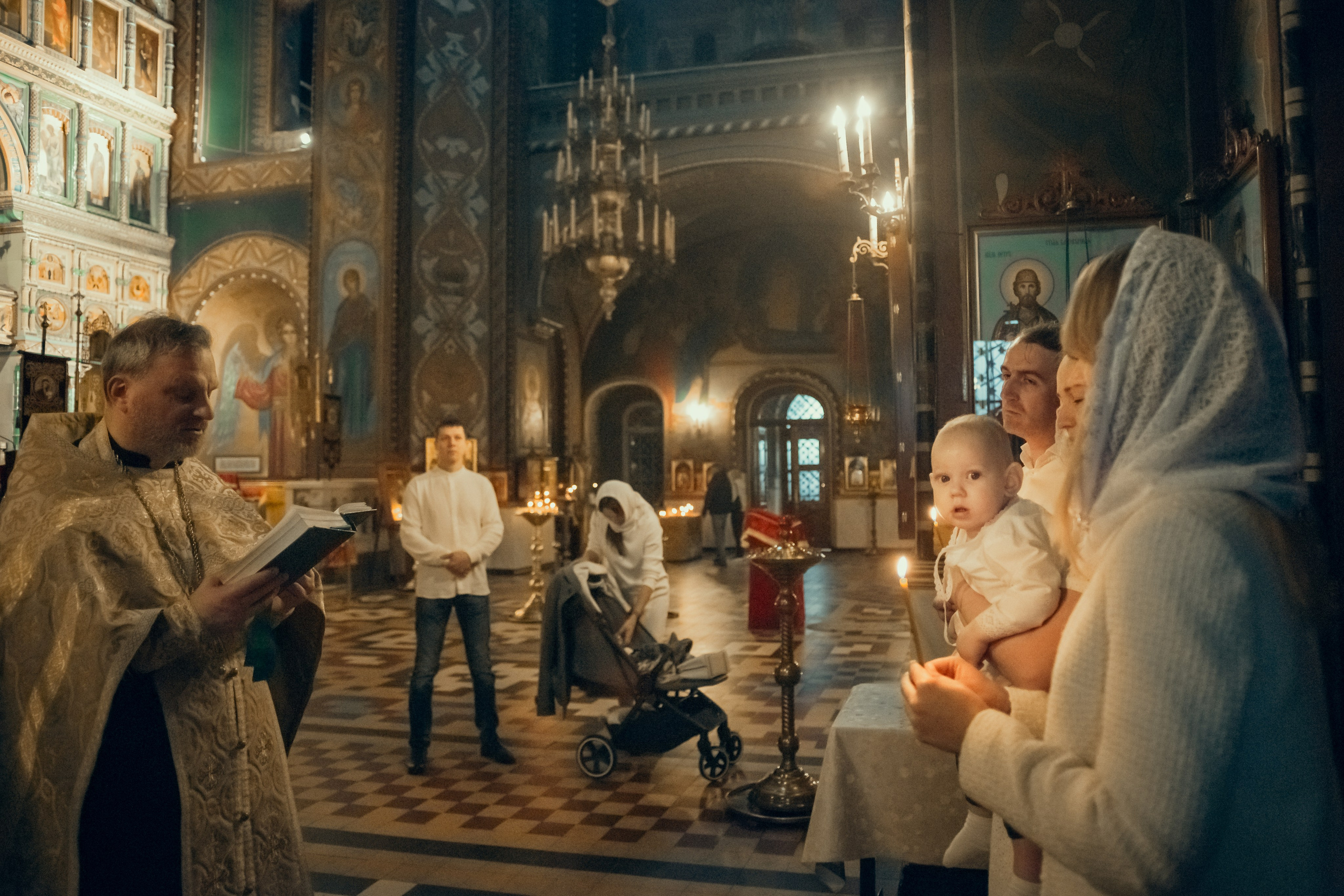 Собор святых апостолов Петра и Павла в Петергофе. Детский и семейный фотограф в Санкт-Петербурге Светлана Тарасова