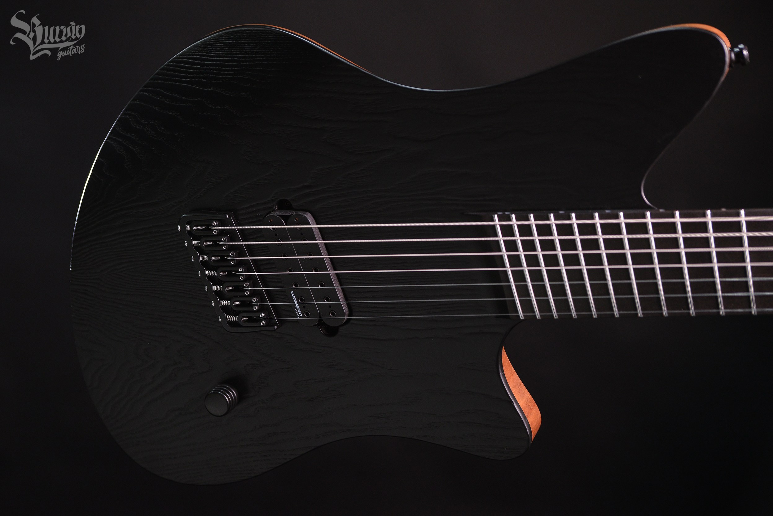 051 YAGA 7. Master of making guitars and basses to order