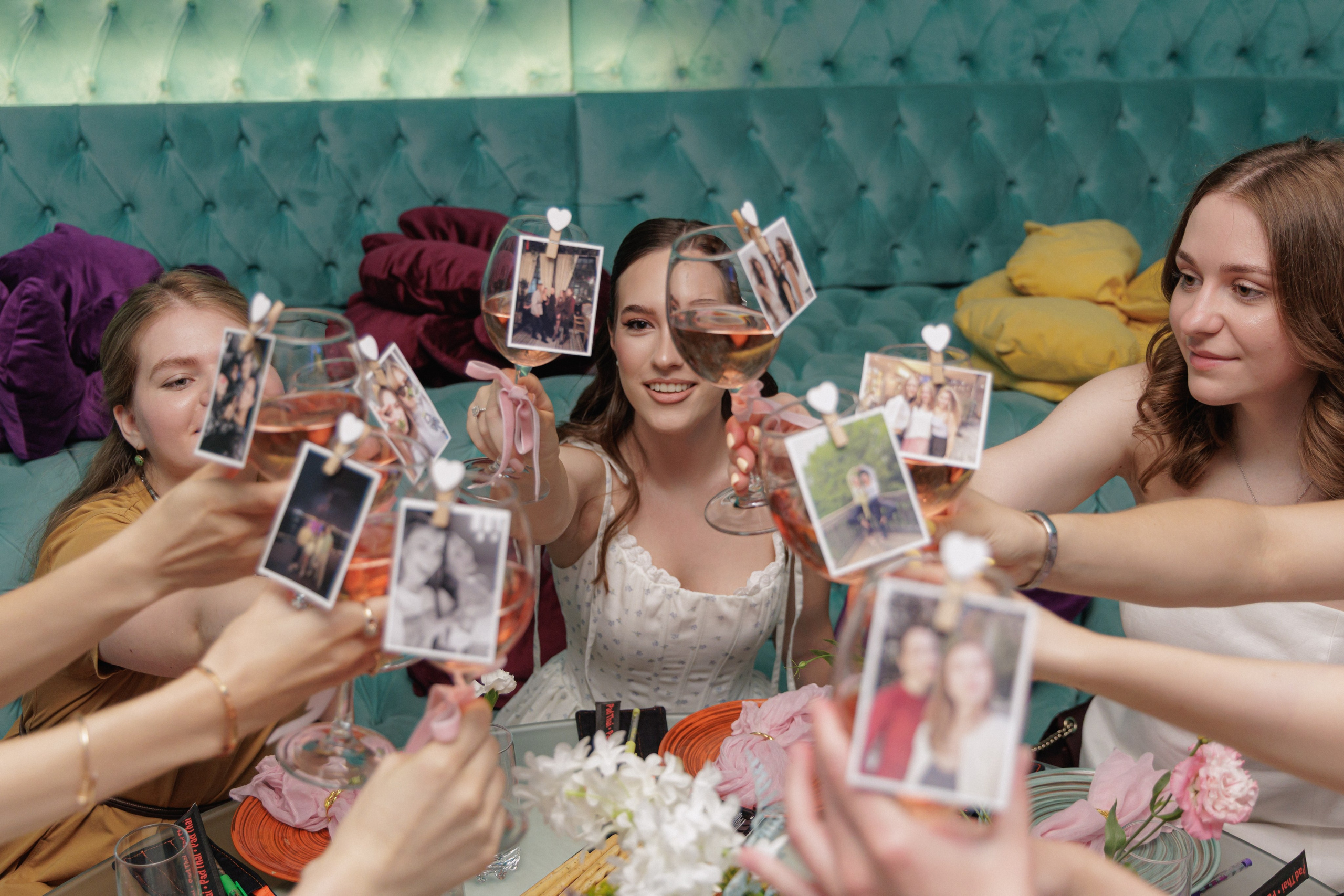 Девичник. Aleksantis