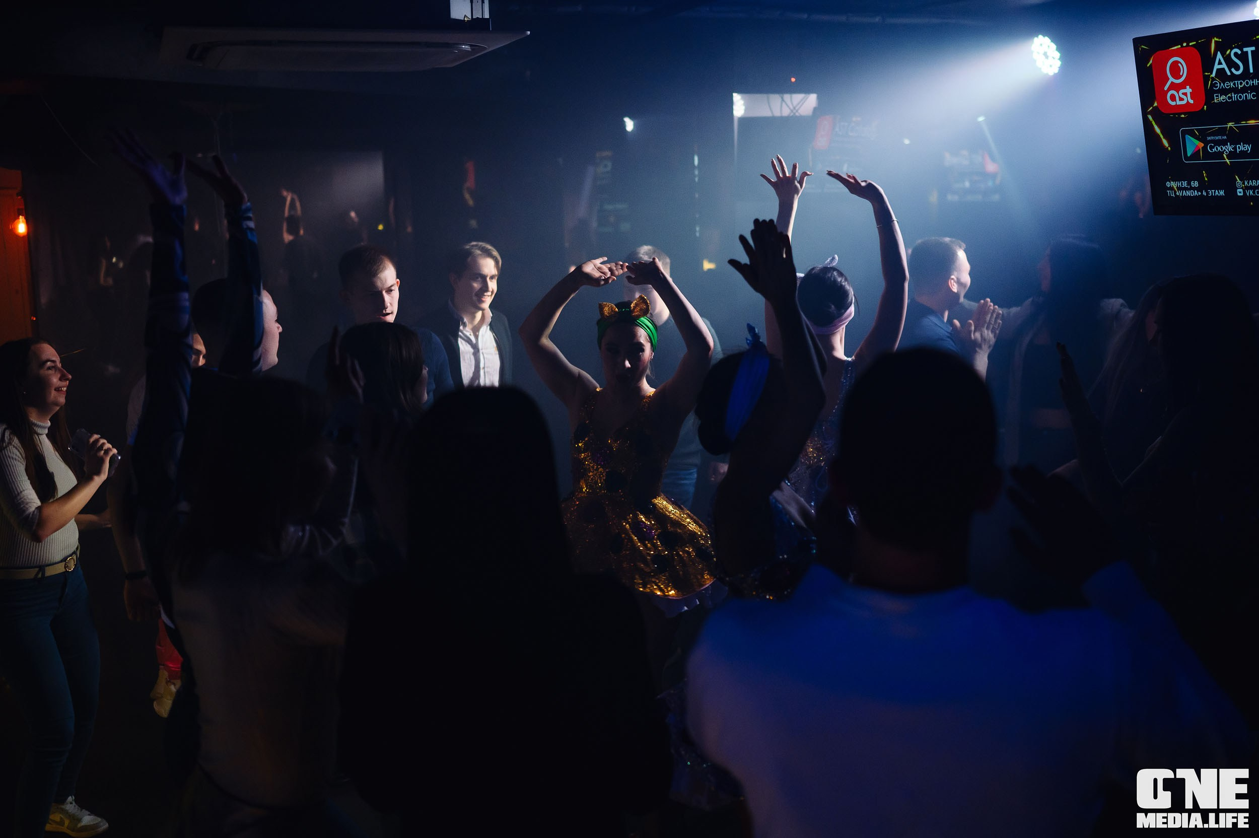 Фотоотчет из караоке-клуба Эйфория. One Media Life: фоторепортажи, фотоотчеты с мероприятий и заведений