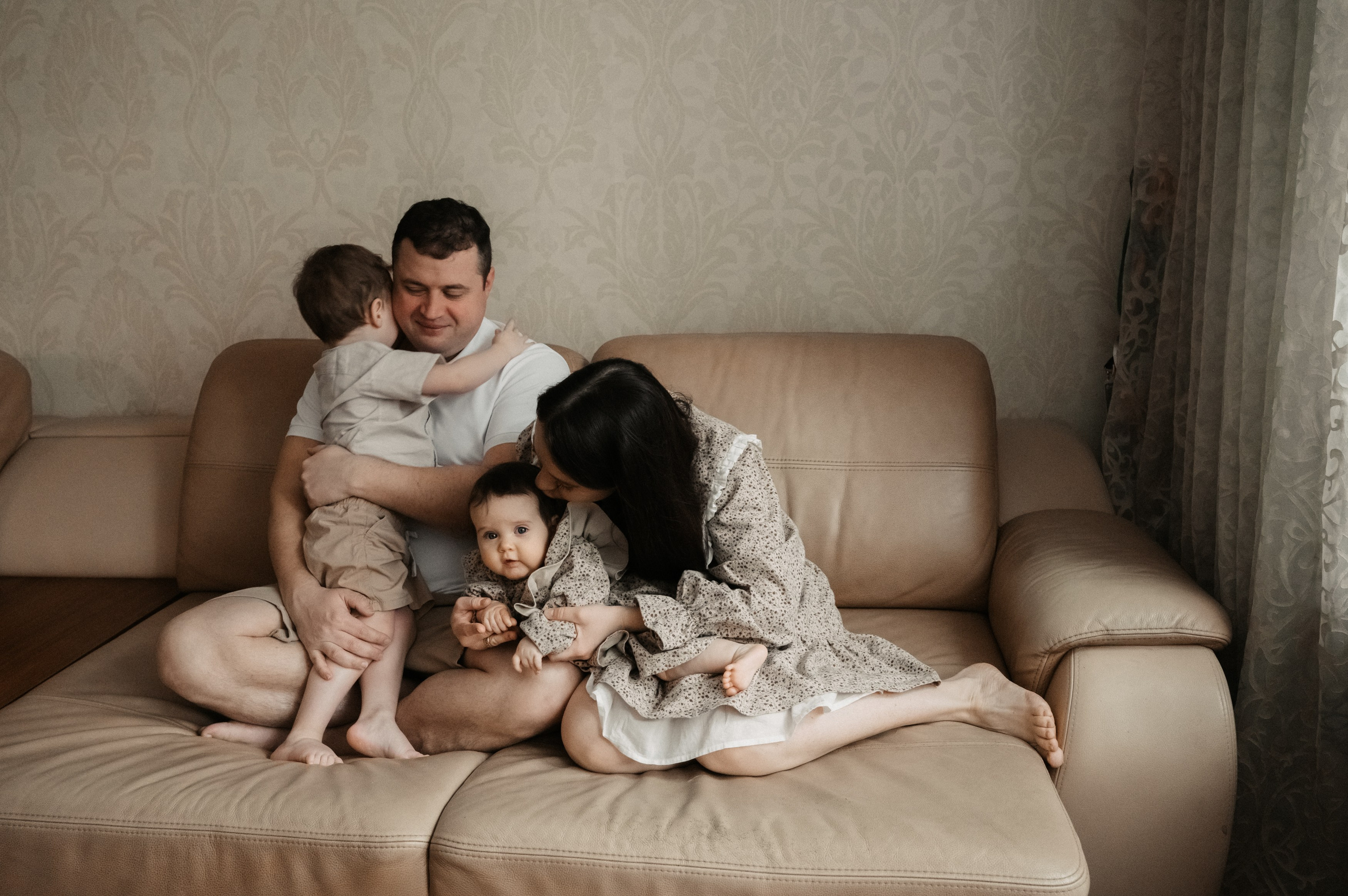 3+1. Фотограф Ким Ангелина