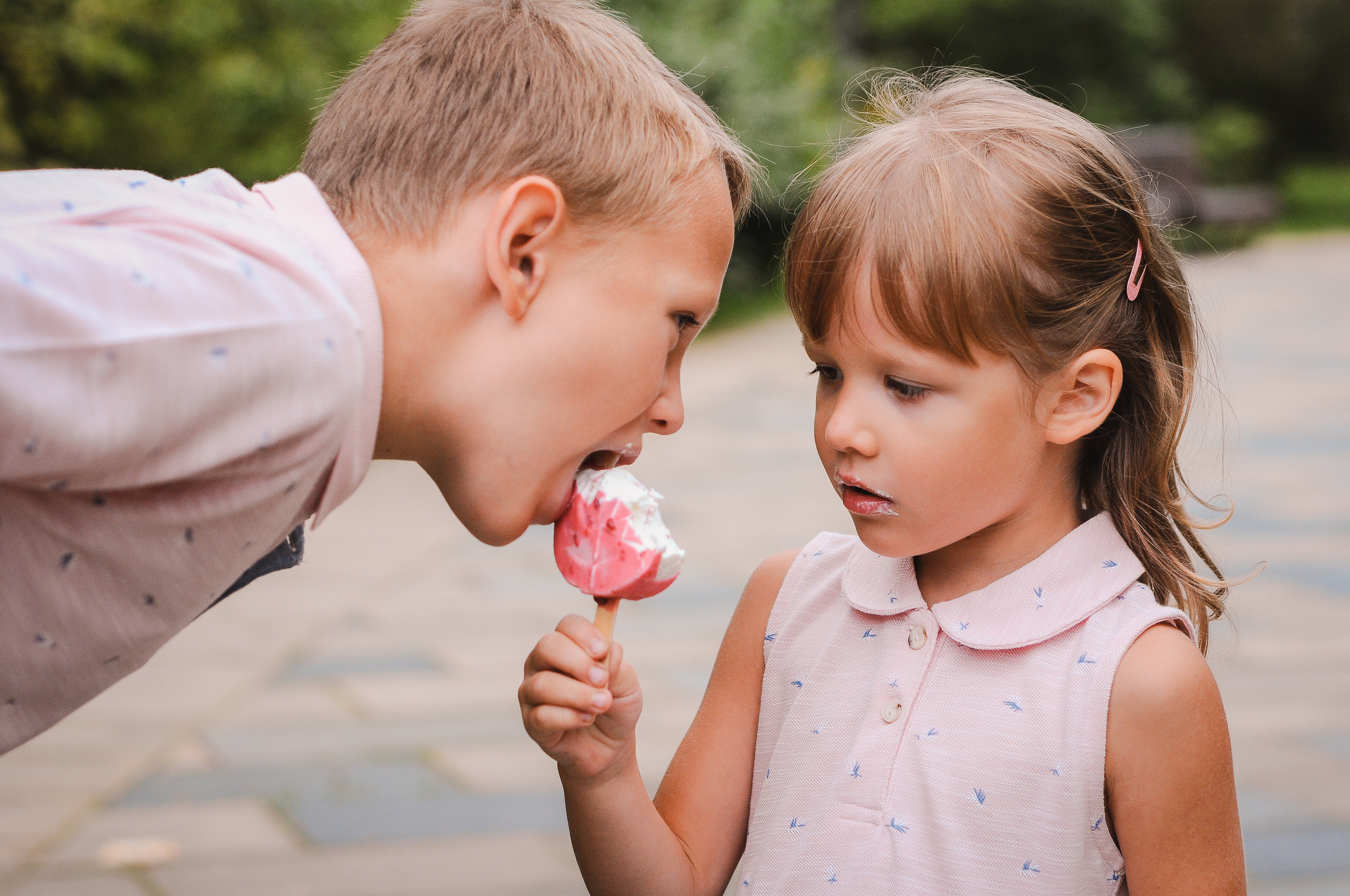 2020 Семейная фотопрогулка Максим, Ольга, Артем и Алиса. Семейный, портретный, репортажный фотограф lifestyle в Москве и Кирове
