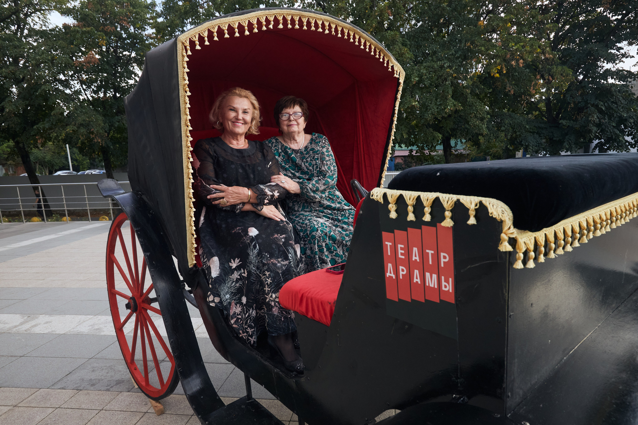 Открытие 105-го театрального сезона. Театр драмы им. М. Горького. Фотограф Юлия Маринина