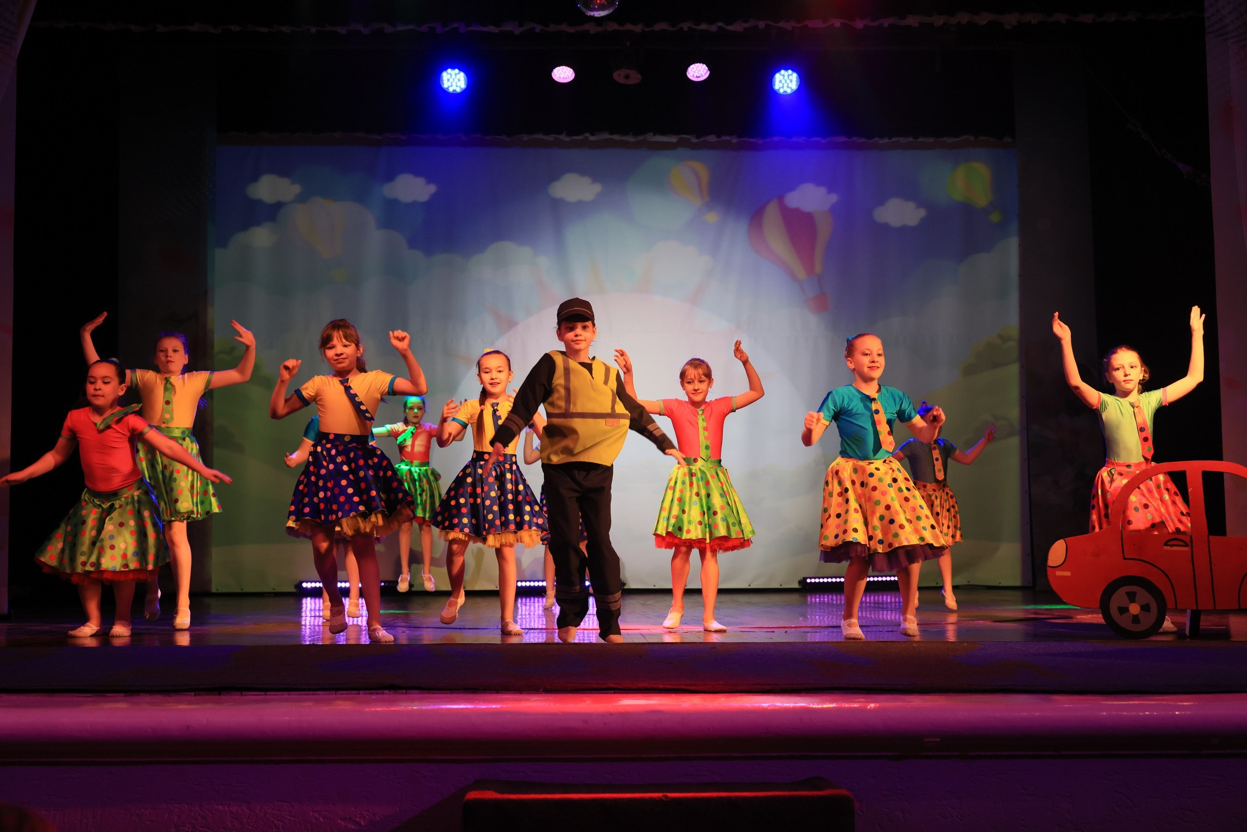 Концерт к 8 Марта в ДК «Металлург» г. Тула. Фотограф в Туле Крупский АнДРей. Фотостудия «КАДР71» в Туле