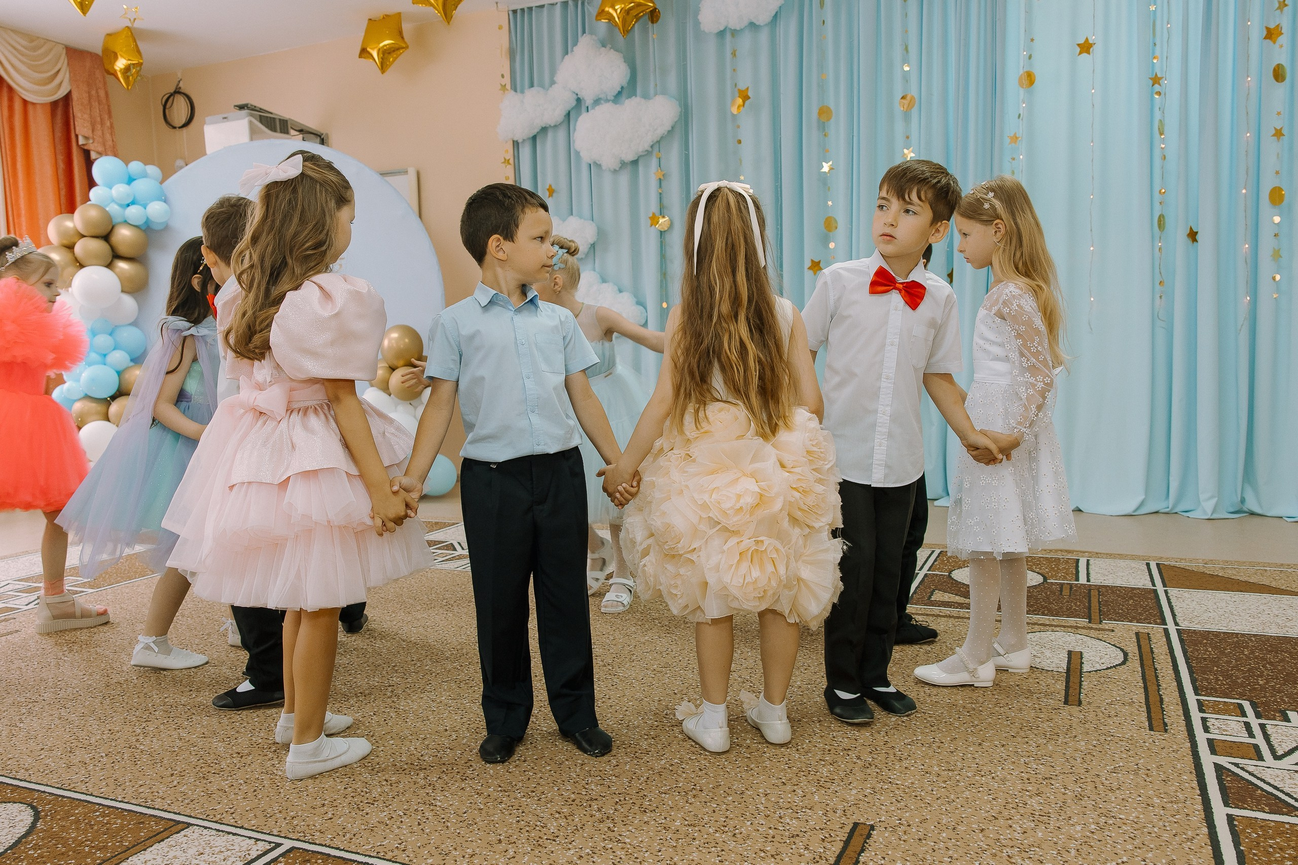 Выпускной в ДС -29. Выпускные альбомы Натальи Бутко: Новороссийск, Анапа, Геленджик