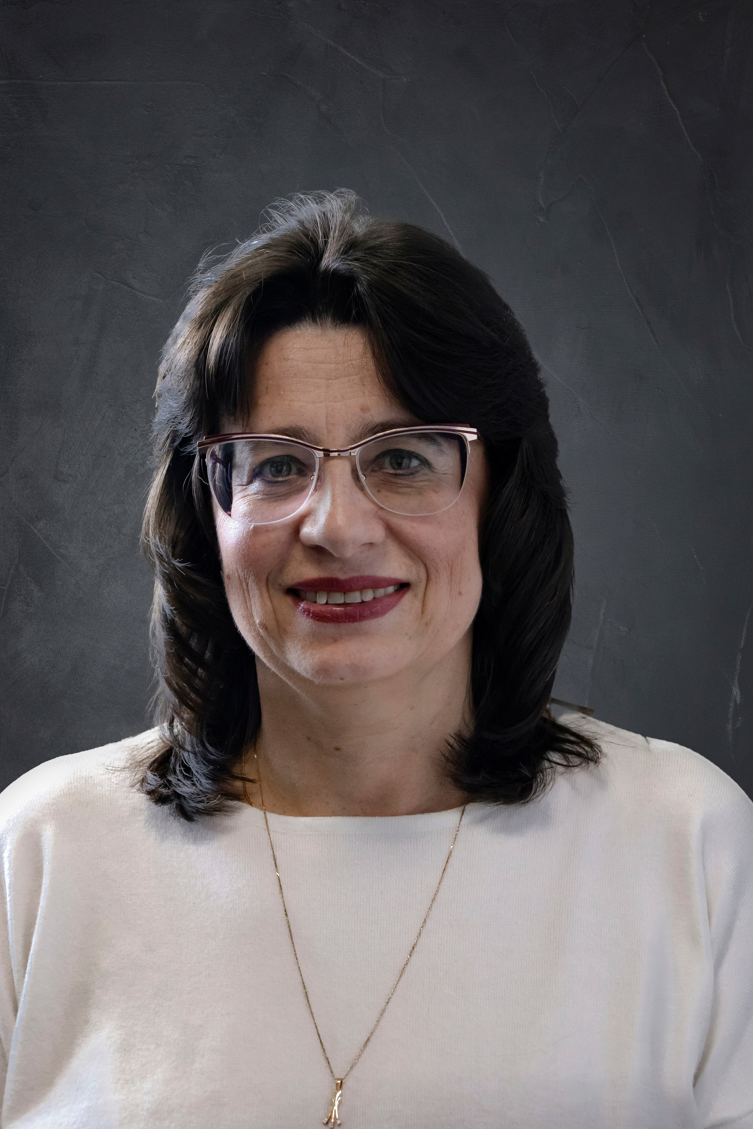 Портретная фотосъёмка для специалистов, сотрудников и компаний. Предметный фотограф в Москве и Московской области