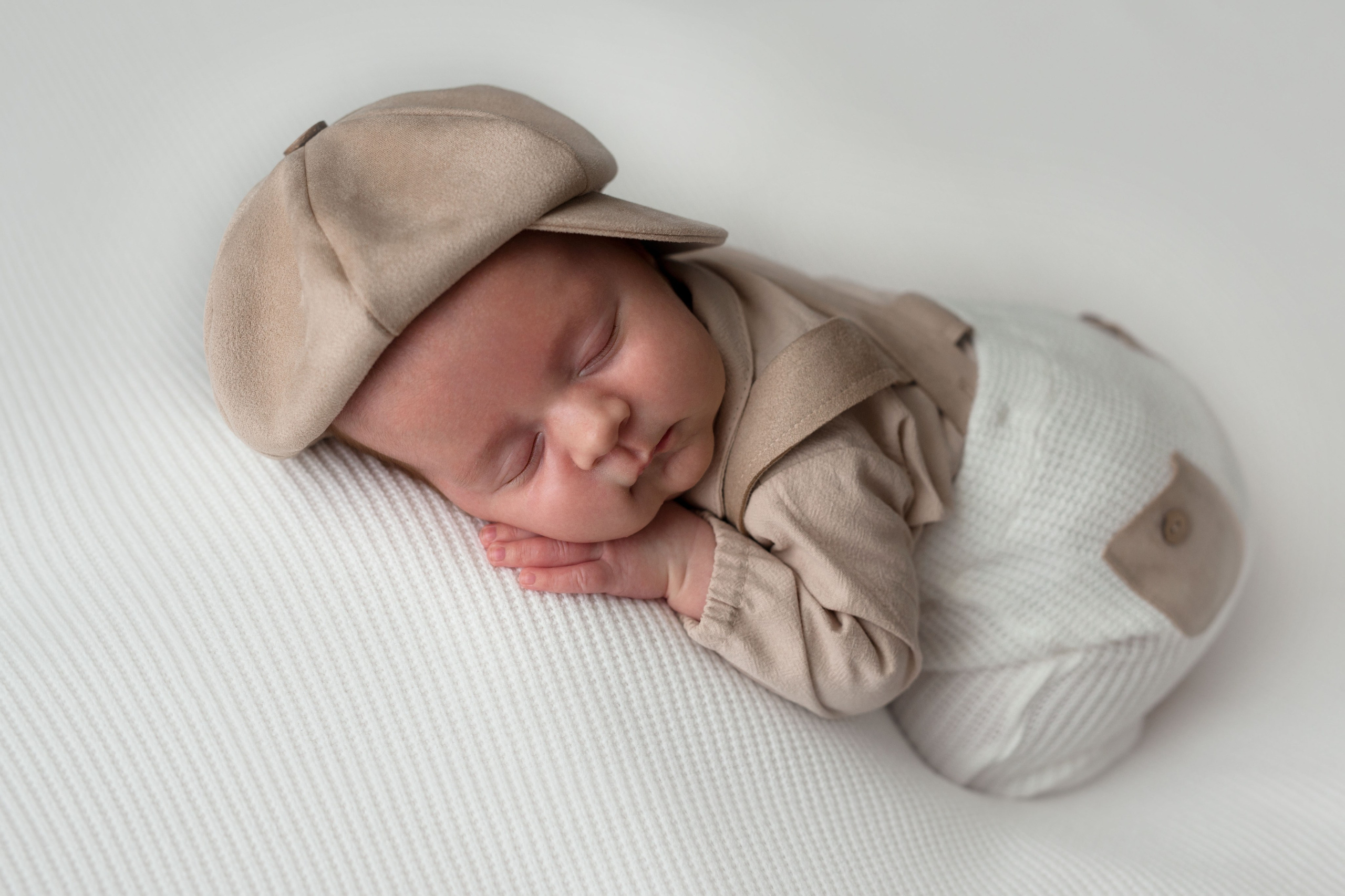 Newborn МАЛЬЧИКИ. Фотограф новорожденных в Новосибирске