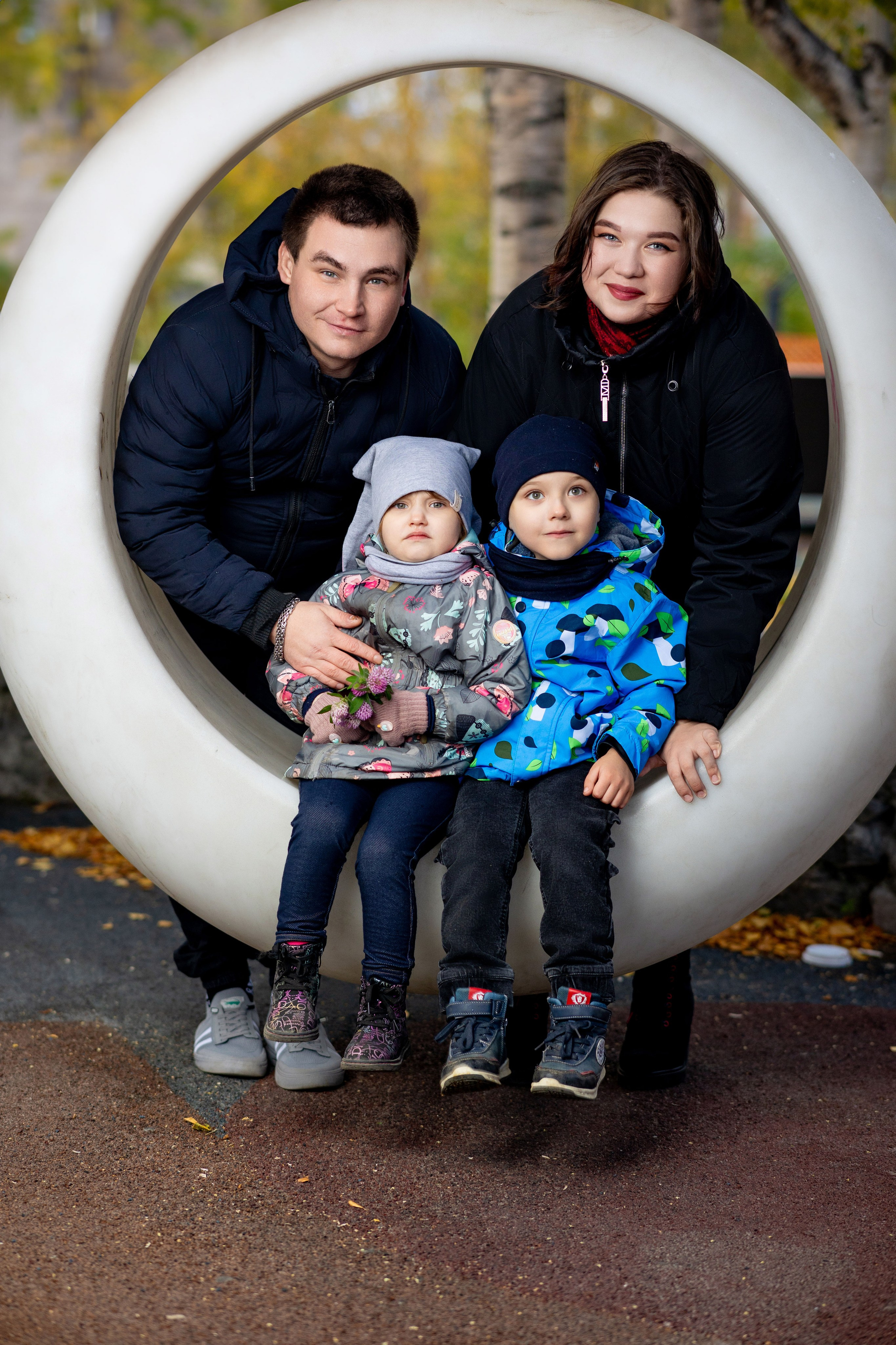 Семейная фотосессия 2024 год. Артём Печерин фотограф в Оленегорске