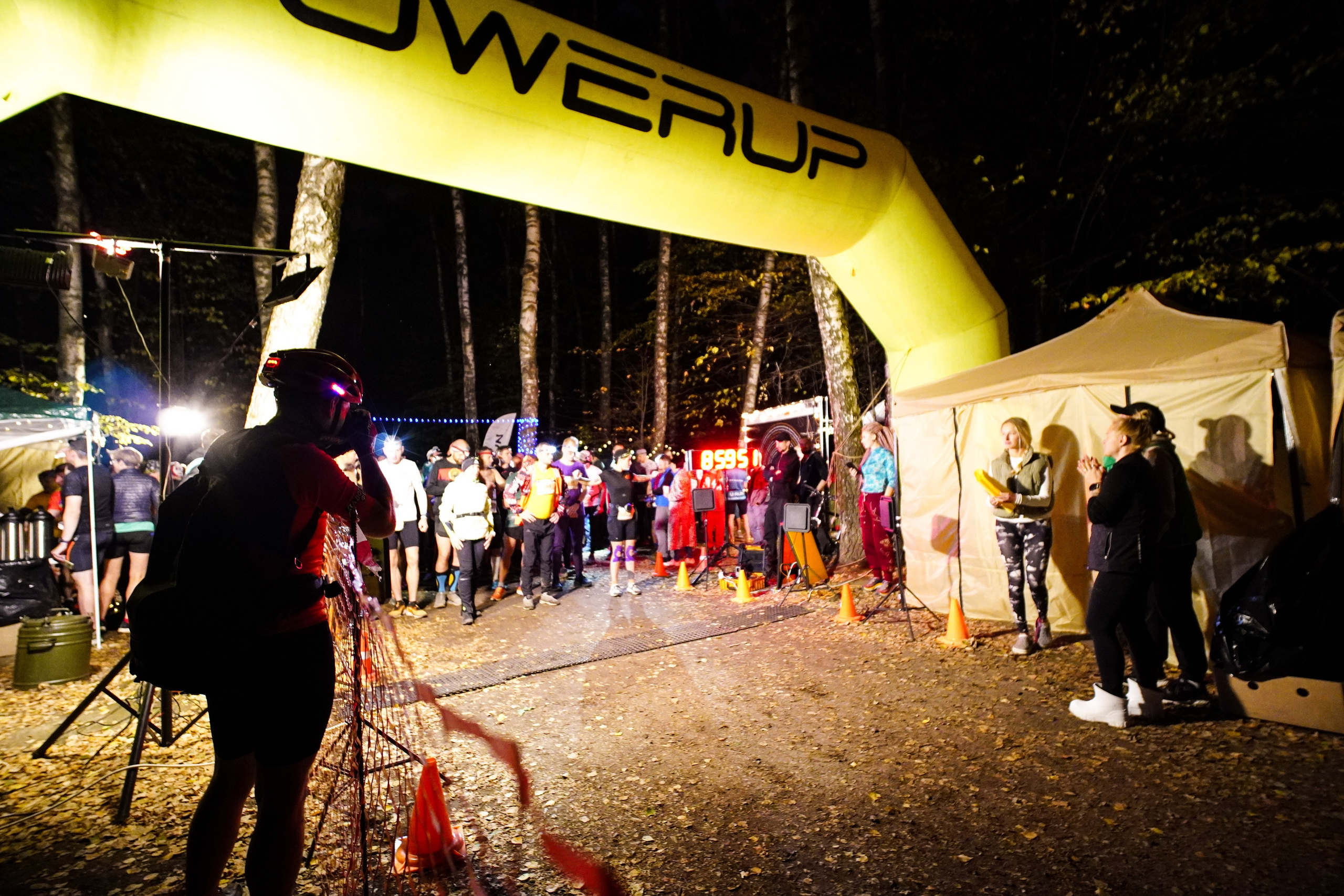 Backyard Ultra Moscow 2024. Роман Капилюшов. Бег. Фото. Видео. г. Люберцы