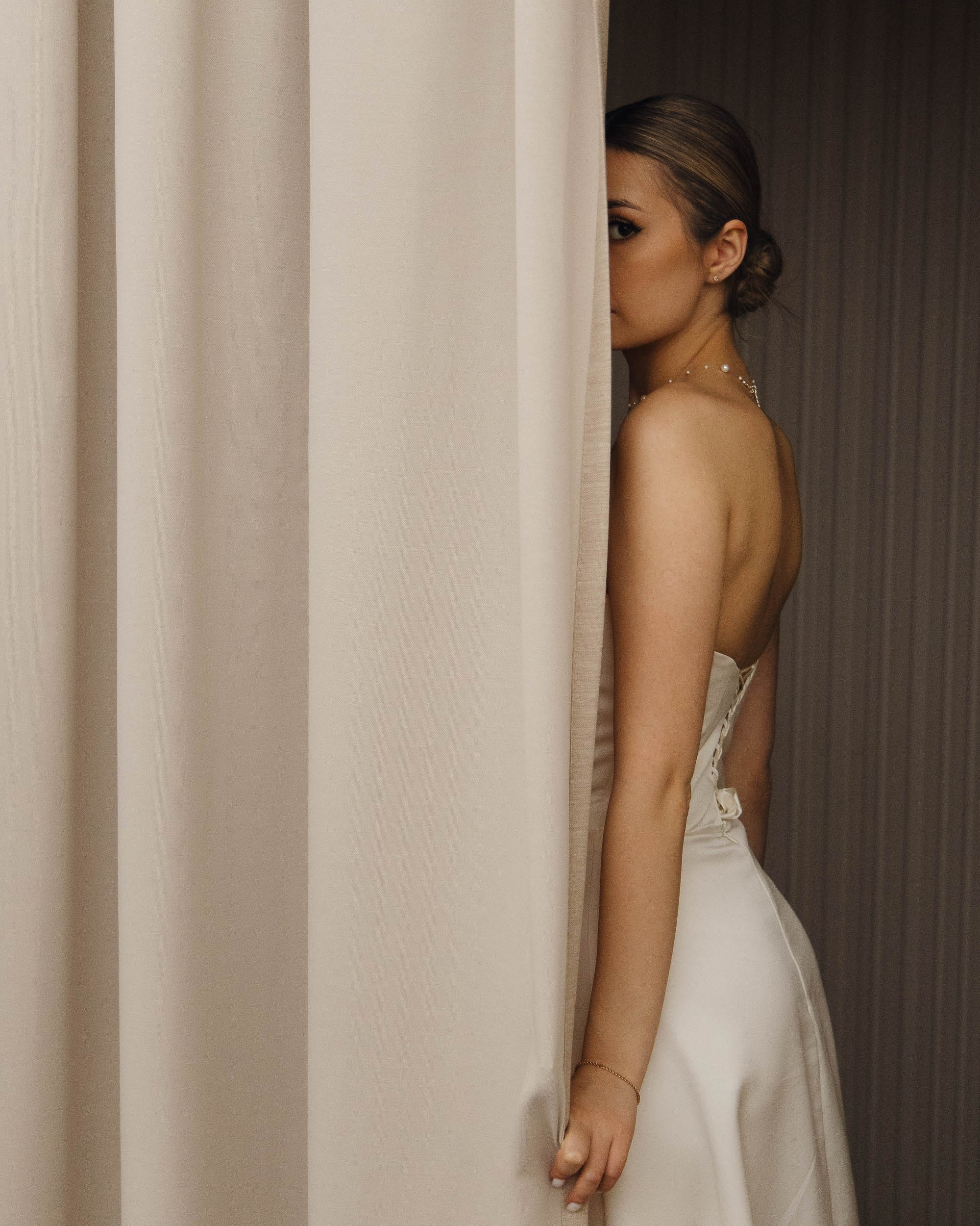 В отражениях друг друга. Свадебный фотограф Семен Матвин