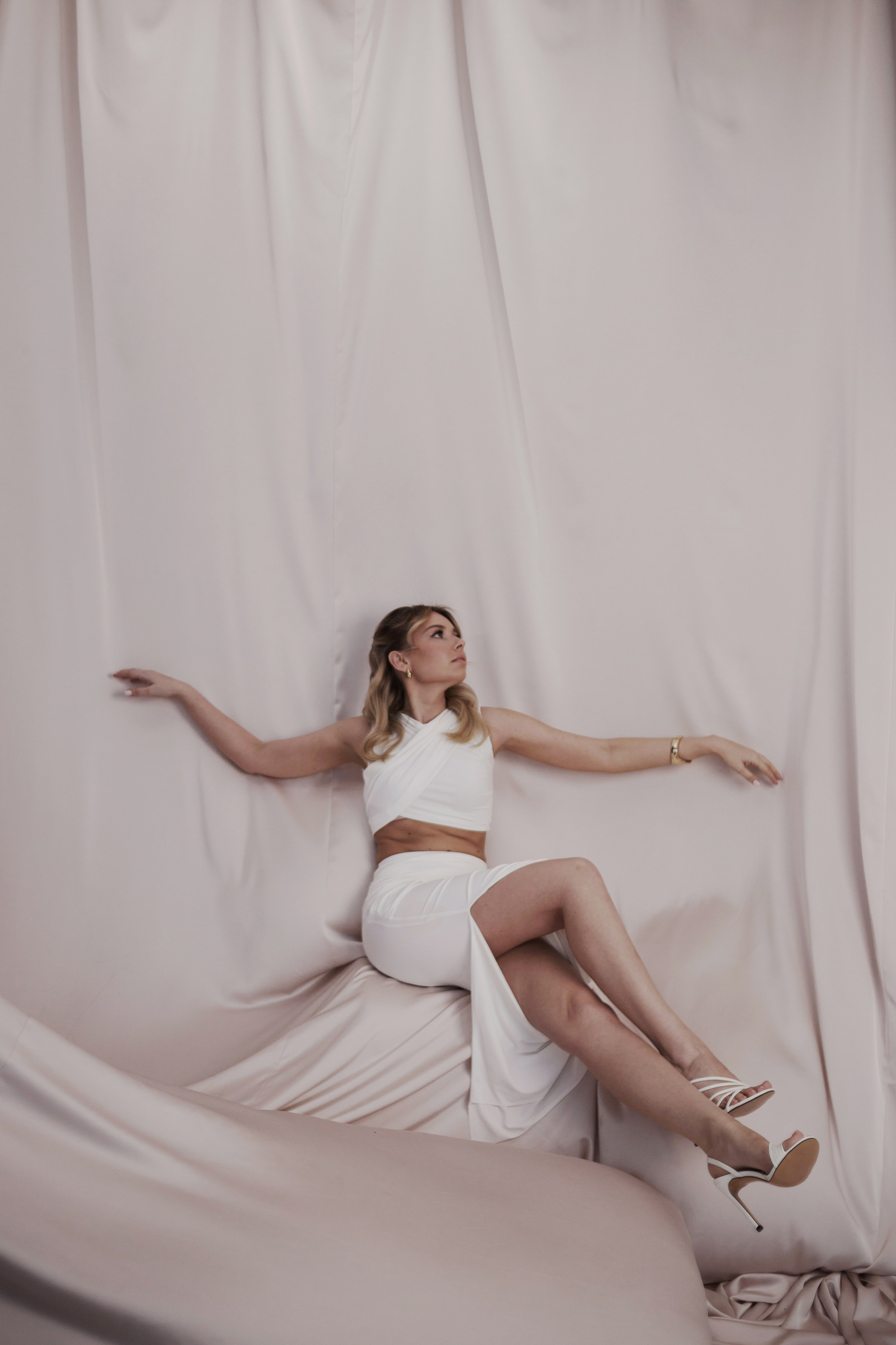 Md: @lovexxxxMuah: @mari.bulatovaOrg: @creative_photodayLoc: @daily_photostudio